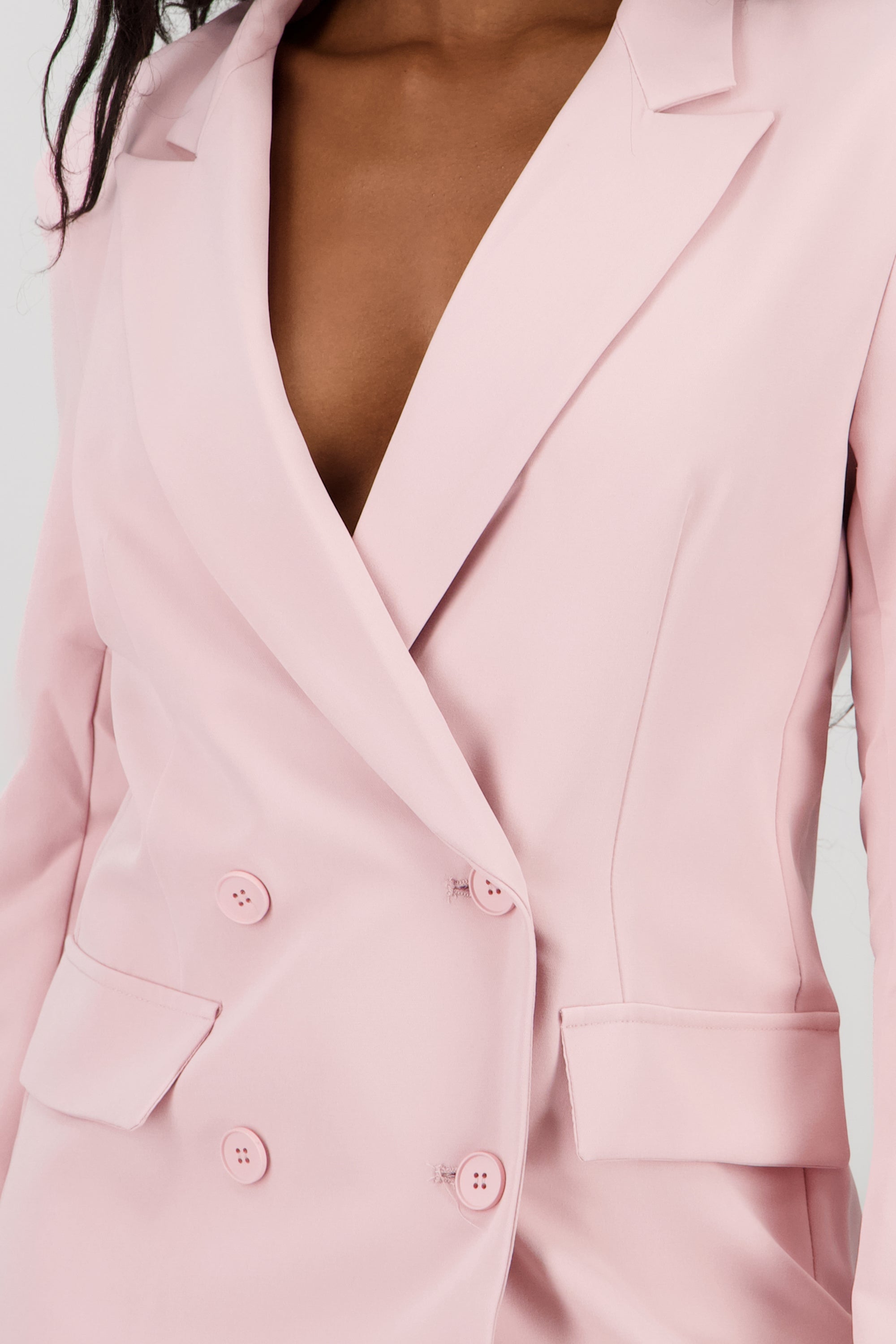Saco oversized liso con estructura y botones ROSA PASTEL