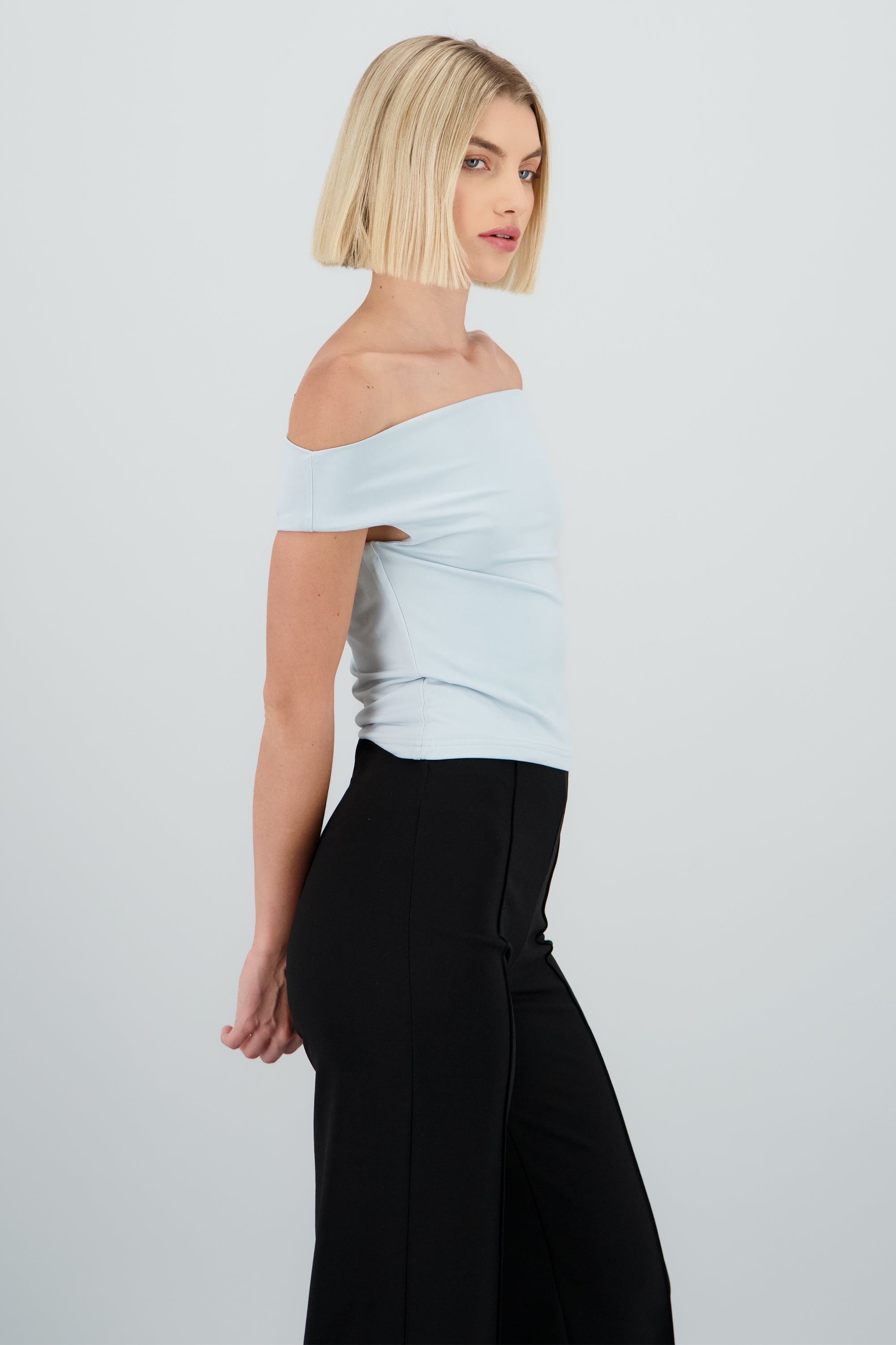 Top off shoulder doble tela AZUL PASTEL