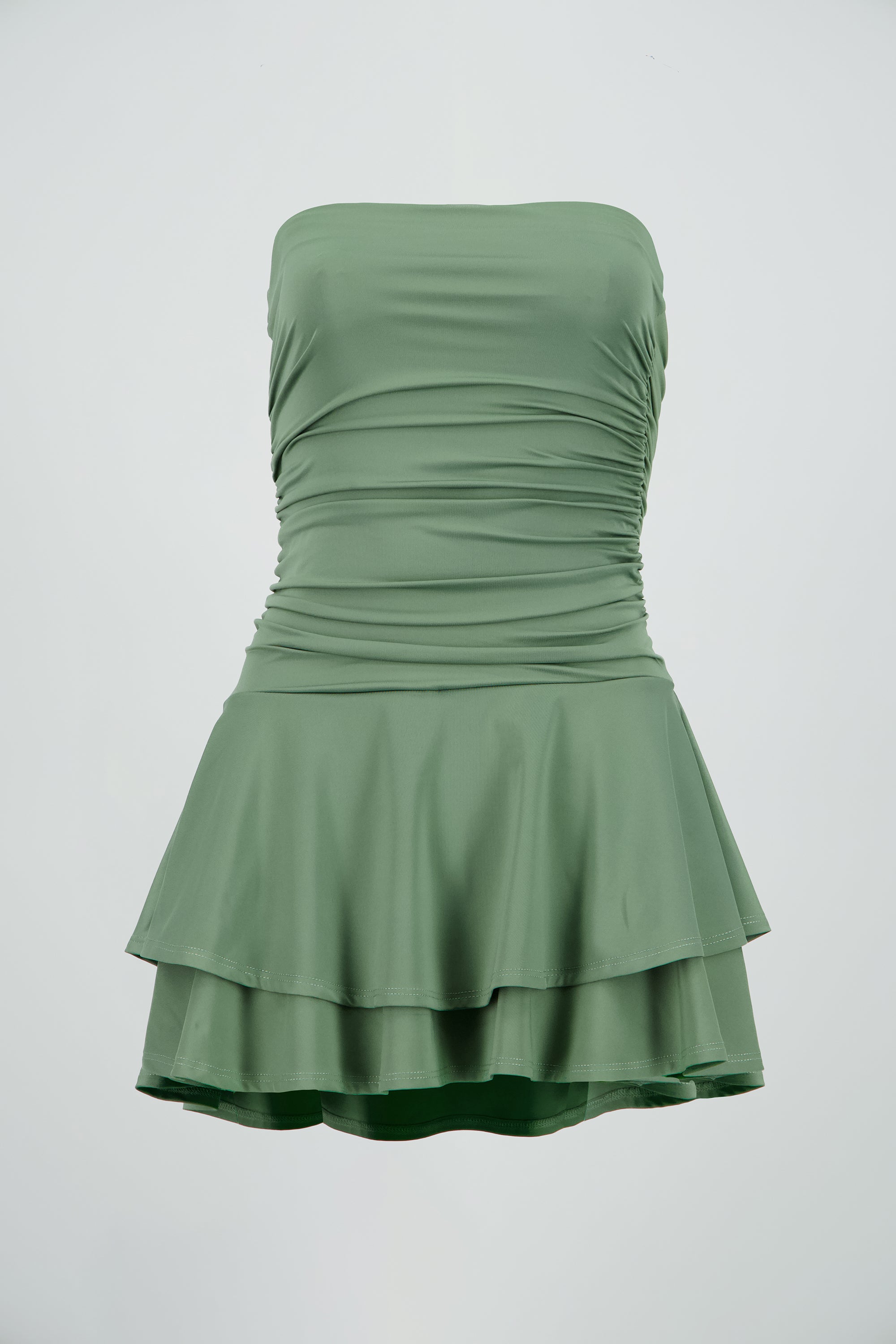 Vestido mini drapeado strapless