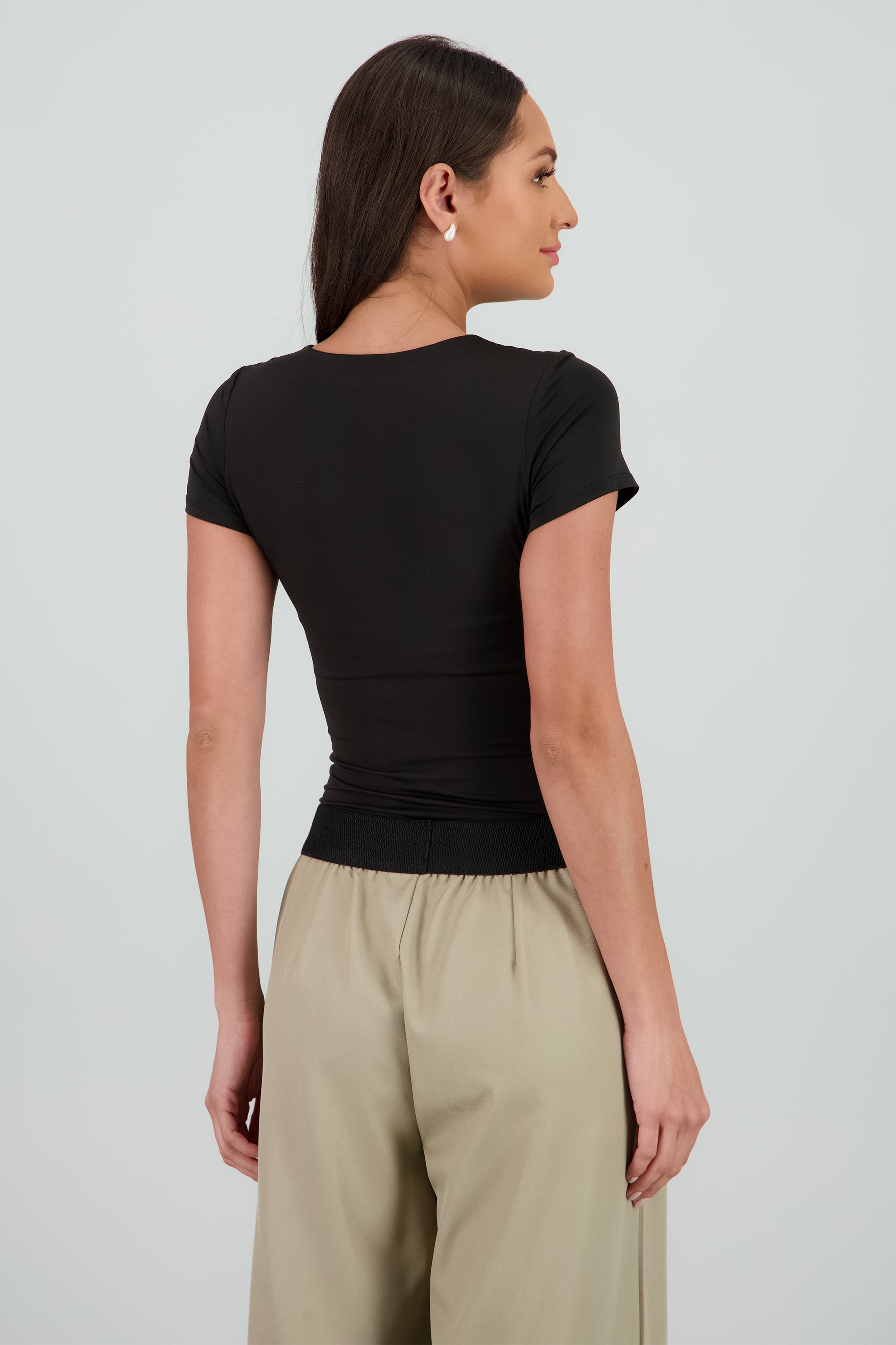 Bodysuit manga corta cuello redondo NEGRO