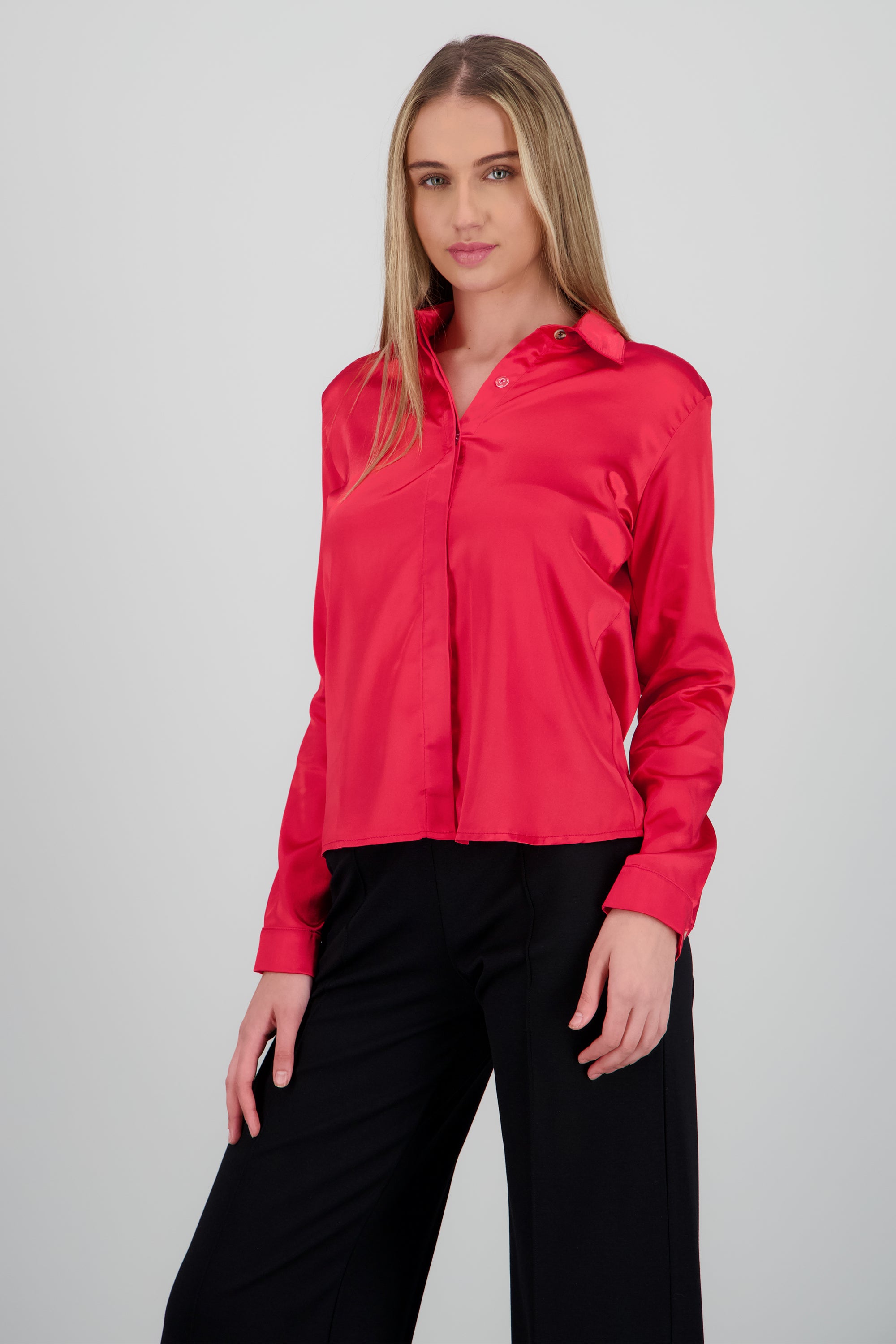 Camisa manga larga cuello detalle satinado ROJO