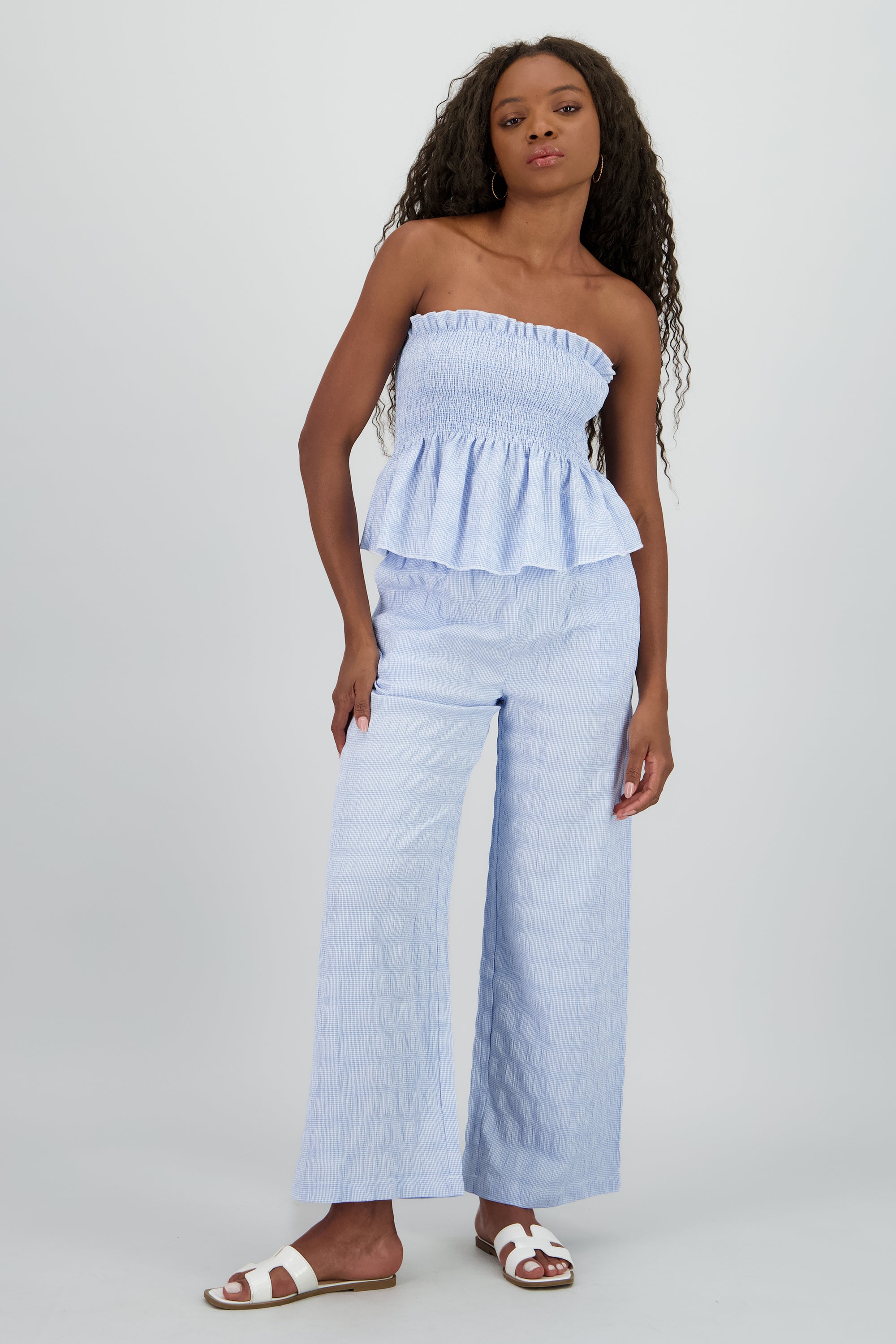 Pantalon cuadtos con textura y encaje AZUL PASTEL