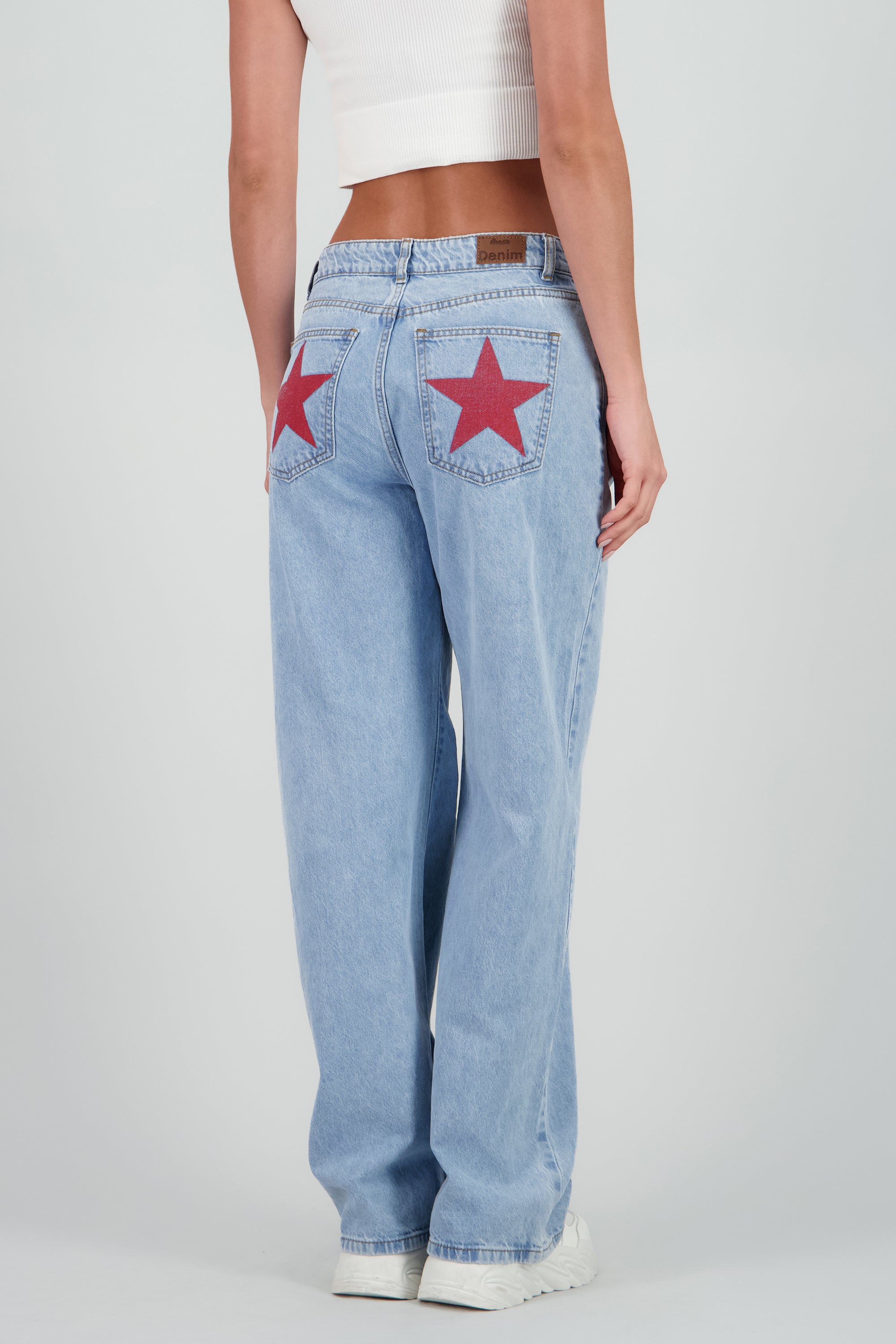 LIGHT ACID WASH