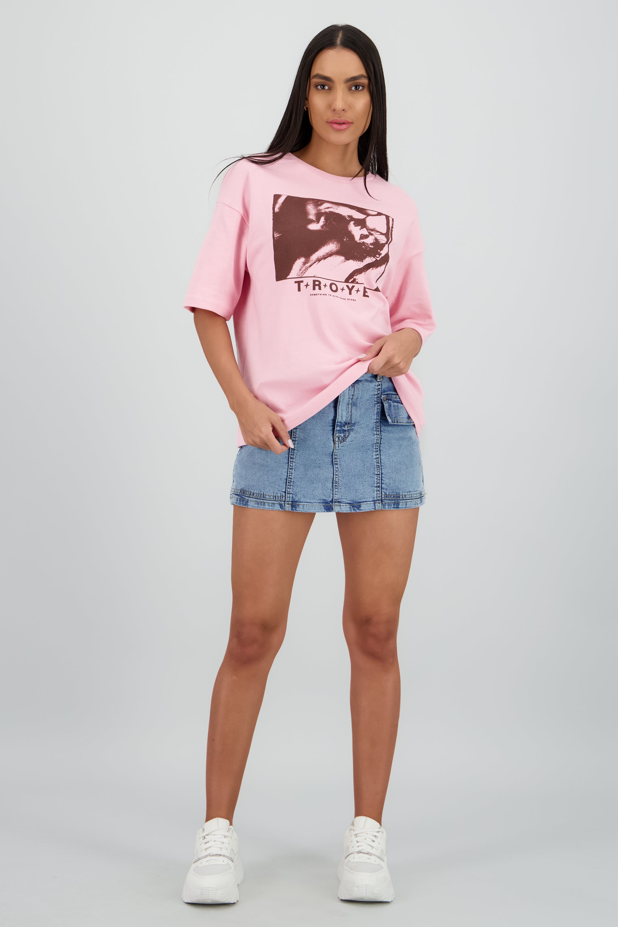 Playera over Troye sivan ROSA PASTEL