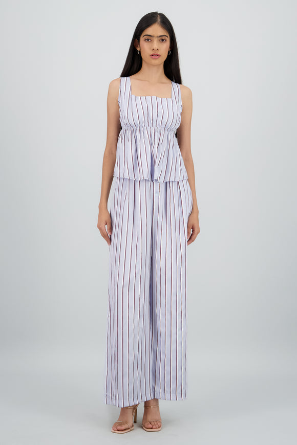 Pantalon recto pretina detalle boton
