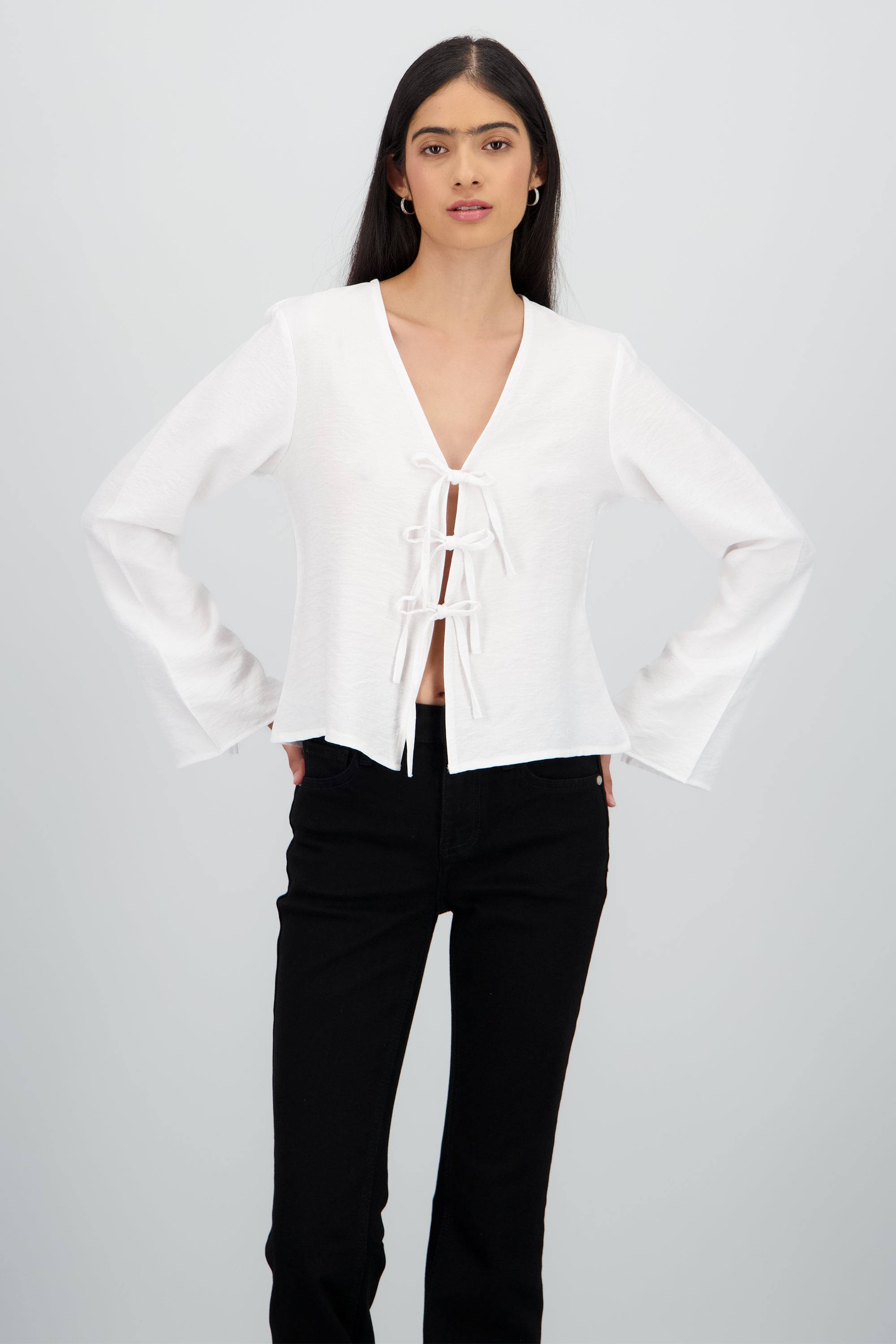 Blusa manga larga con moños BLANCO