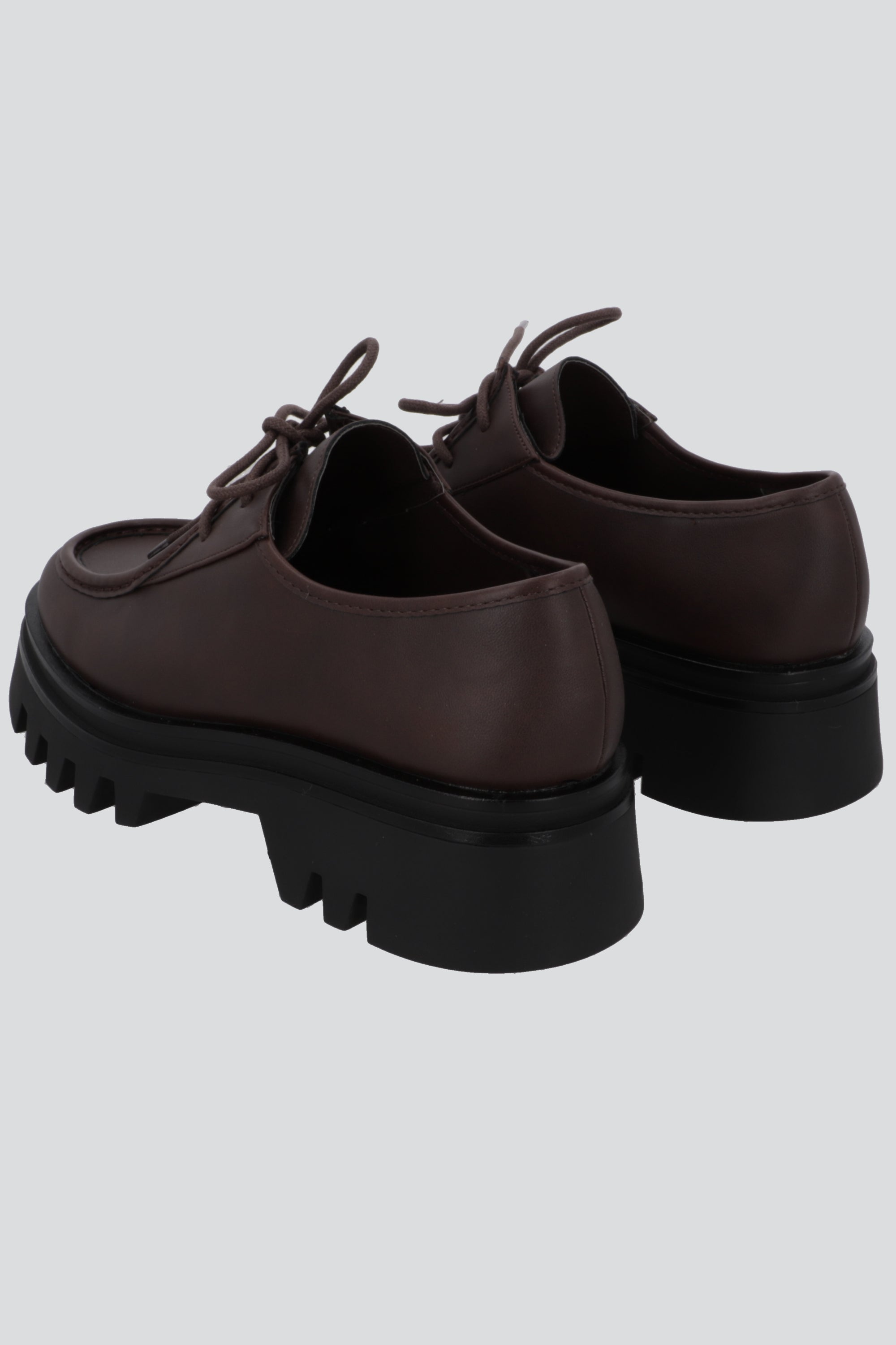 Loafer chunky agujetas CAFE