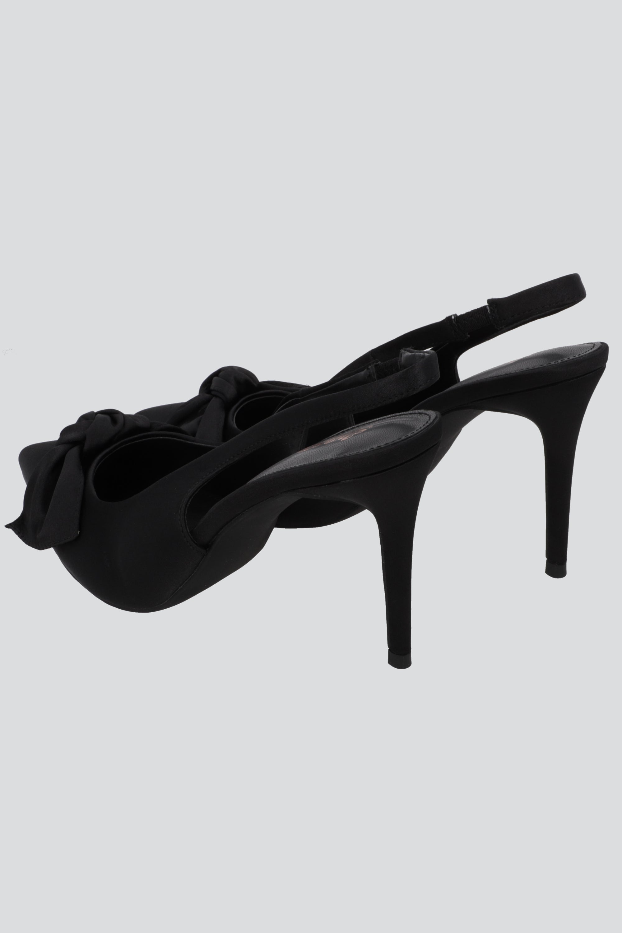 Tacon pointy moño satin NEGRO
