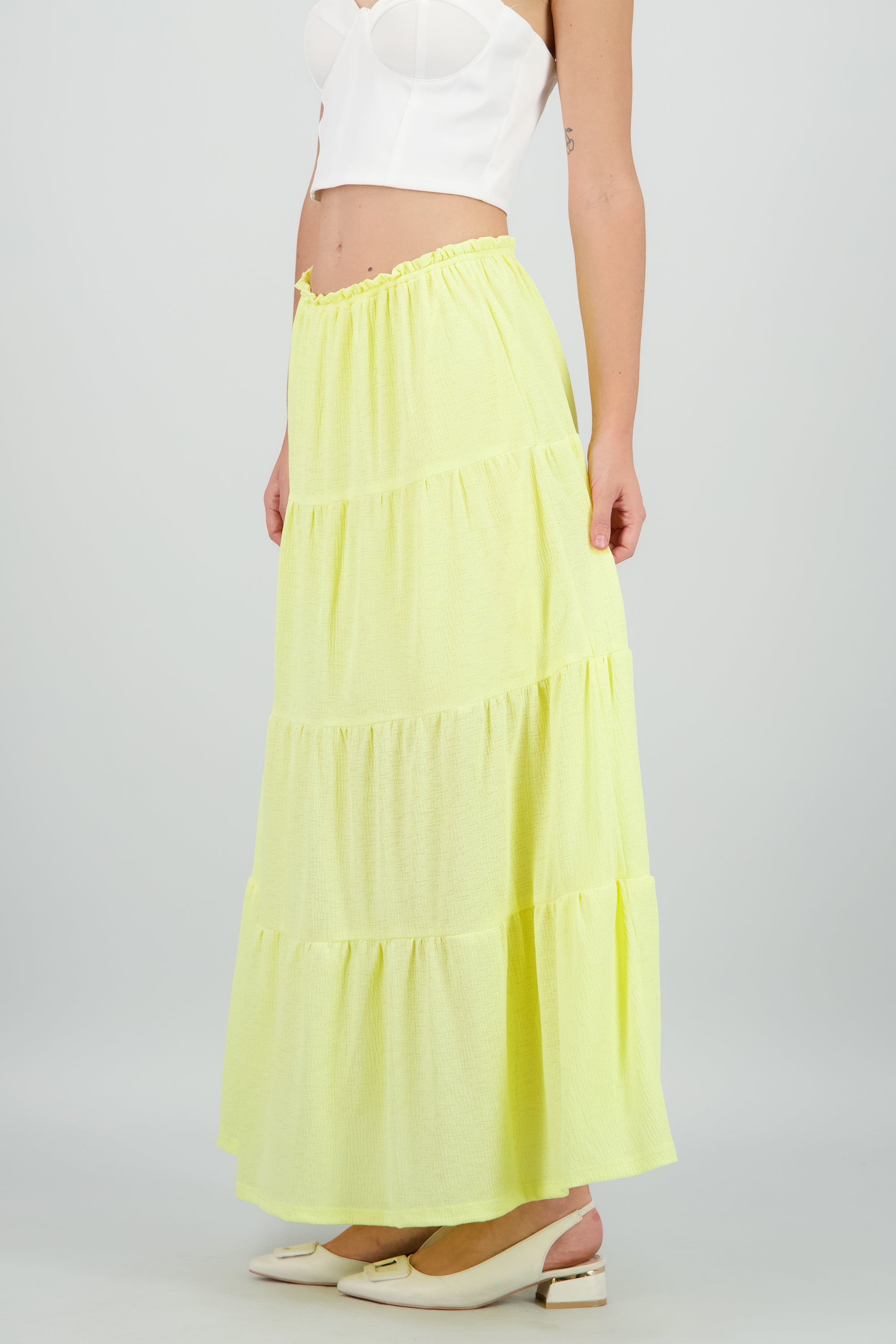 Falda maxi detalle olanes resorte AMARILLO PASTEL