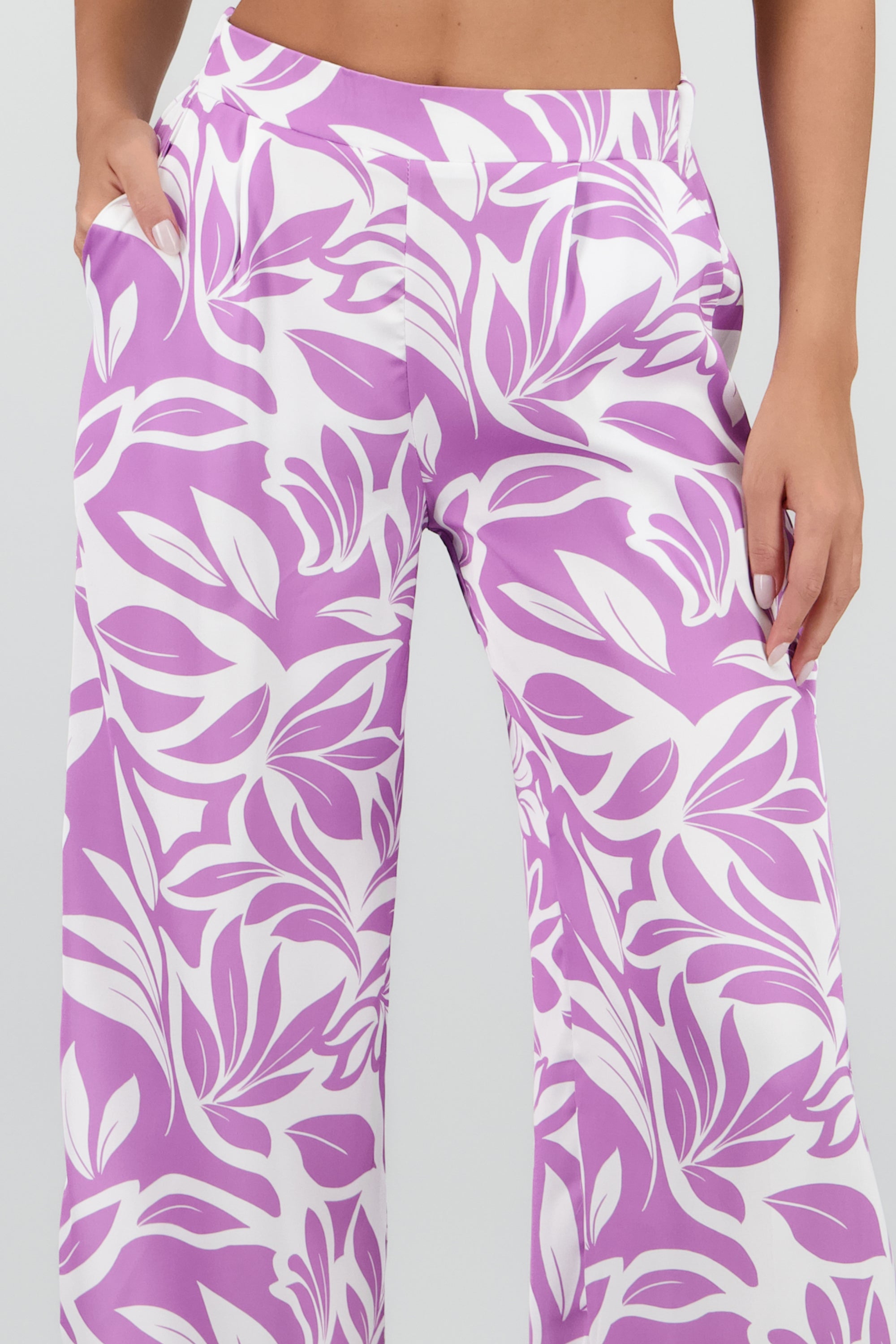 Pantalon wide leg satin estampado flores MORADO COMBO