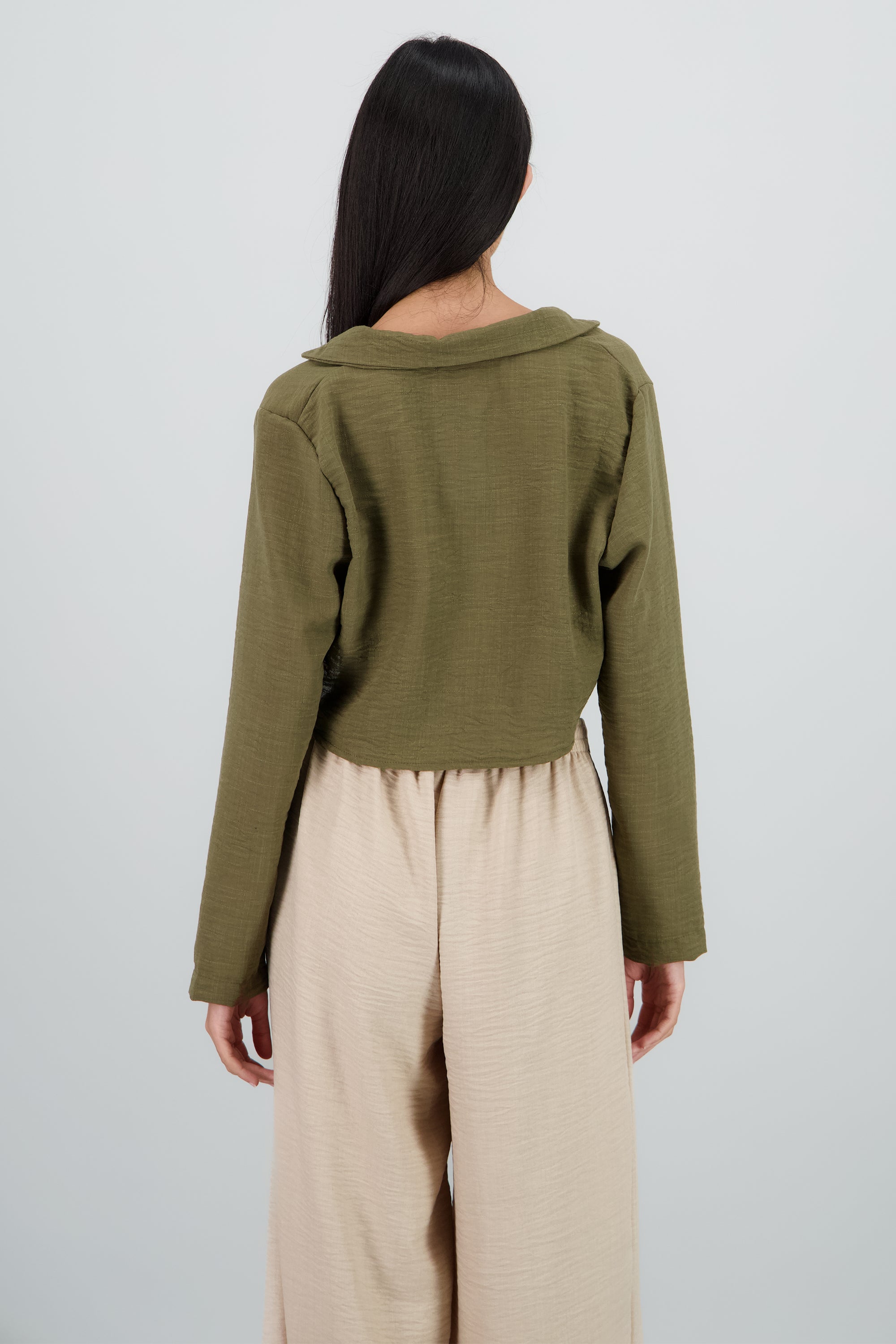 Blusa manga larga con moños OLIVO