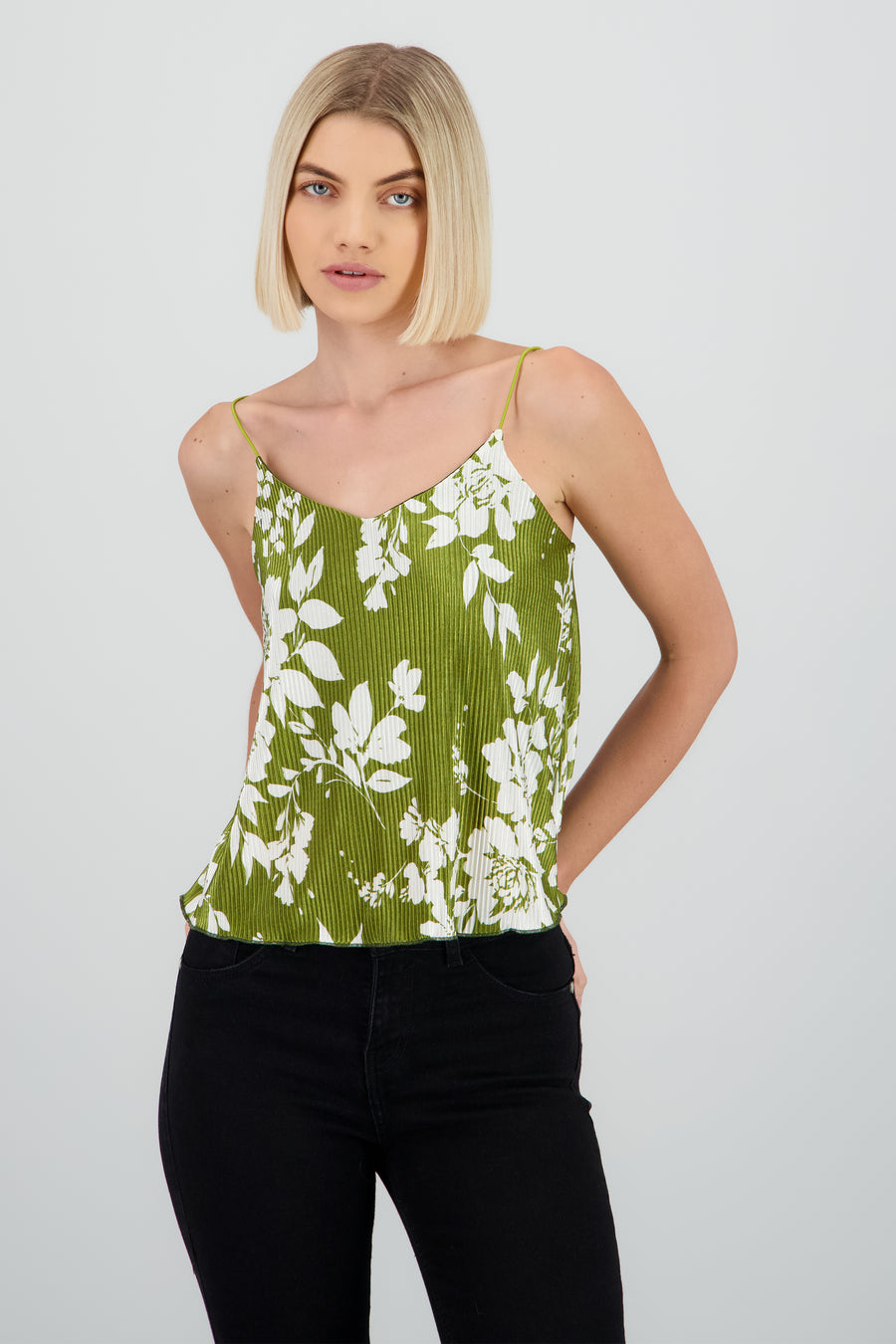 Blusa tirantes detalle plisado