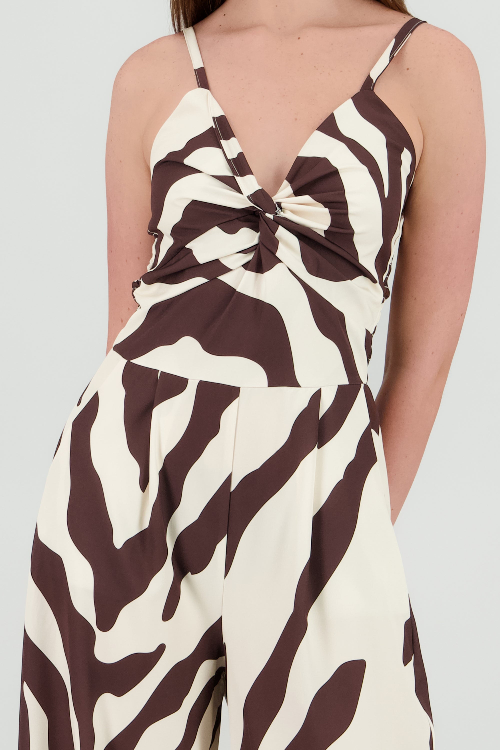 Jumpsuit tirantes estampado detalle nudo CHOCOLATE