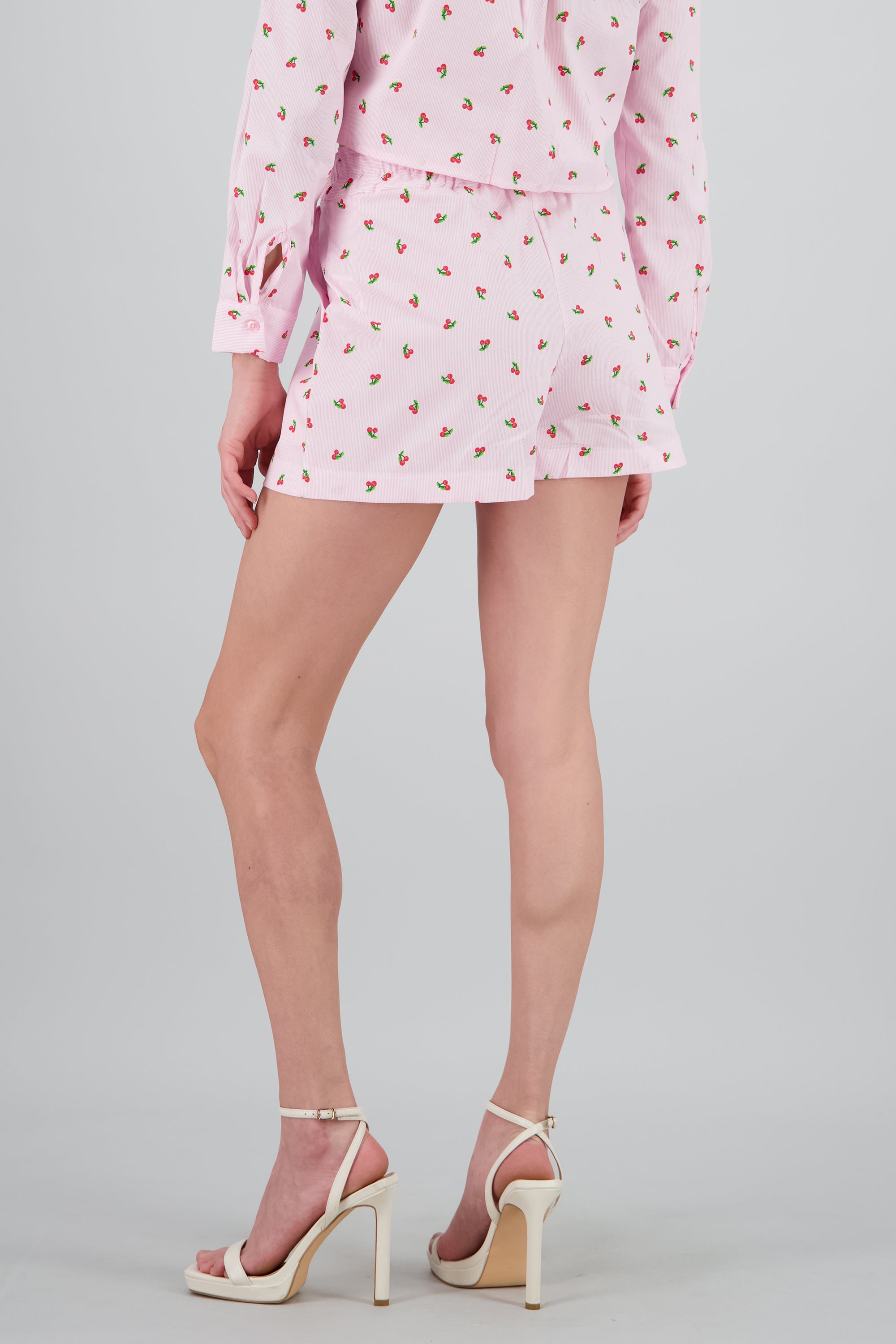 Shorts minis detalle lazo cerezas ROSA PASTEL