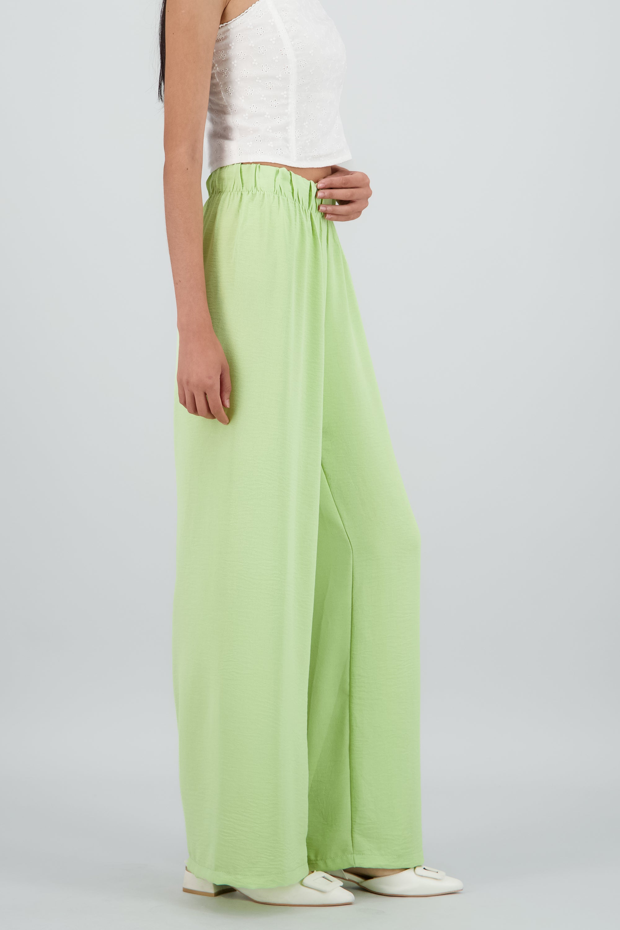 Pantalon detalle resorte fluido VERDE