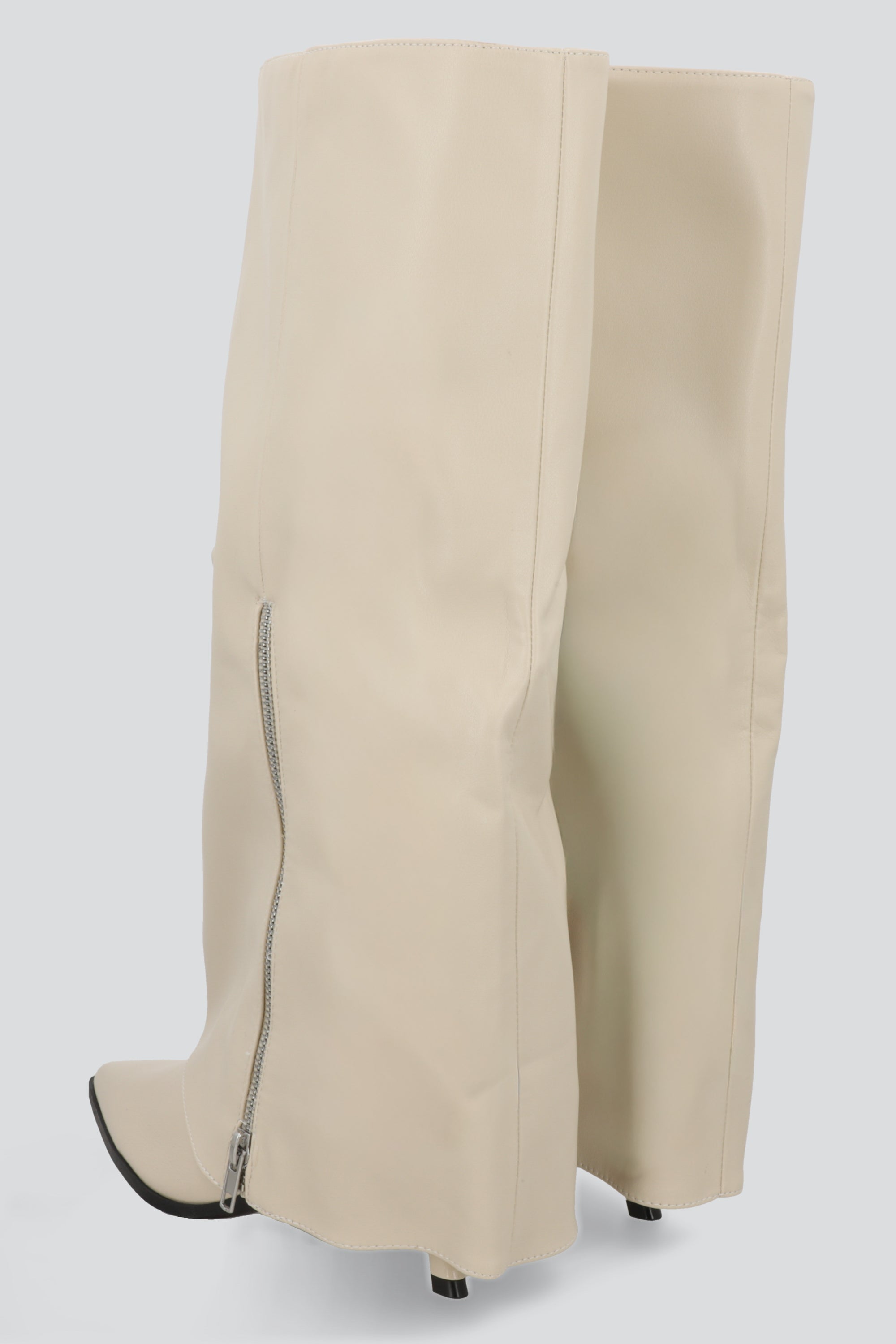Bota pointy funda zipper HUESO
