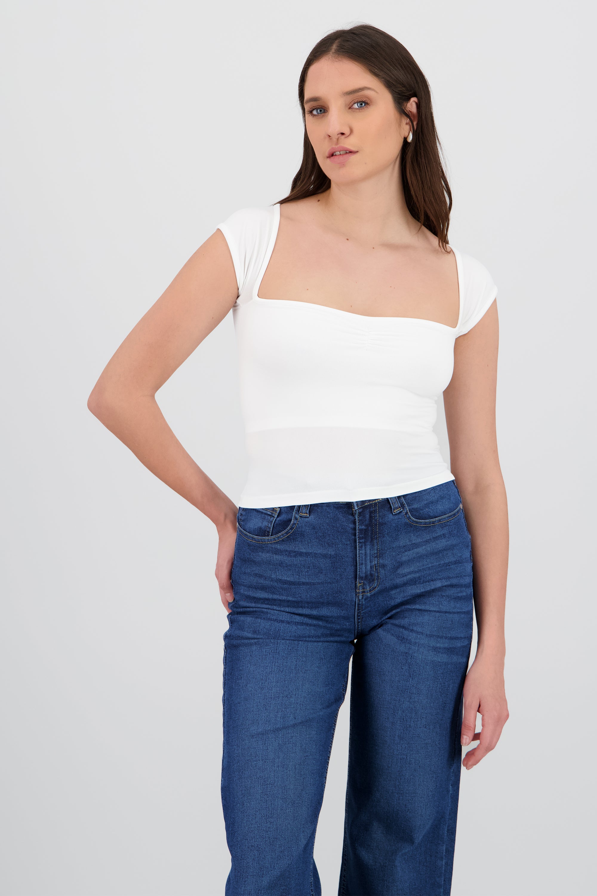 Top escote corazon manga corta BLANCO