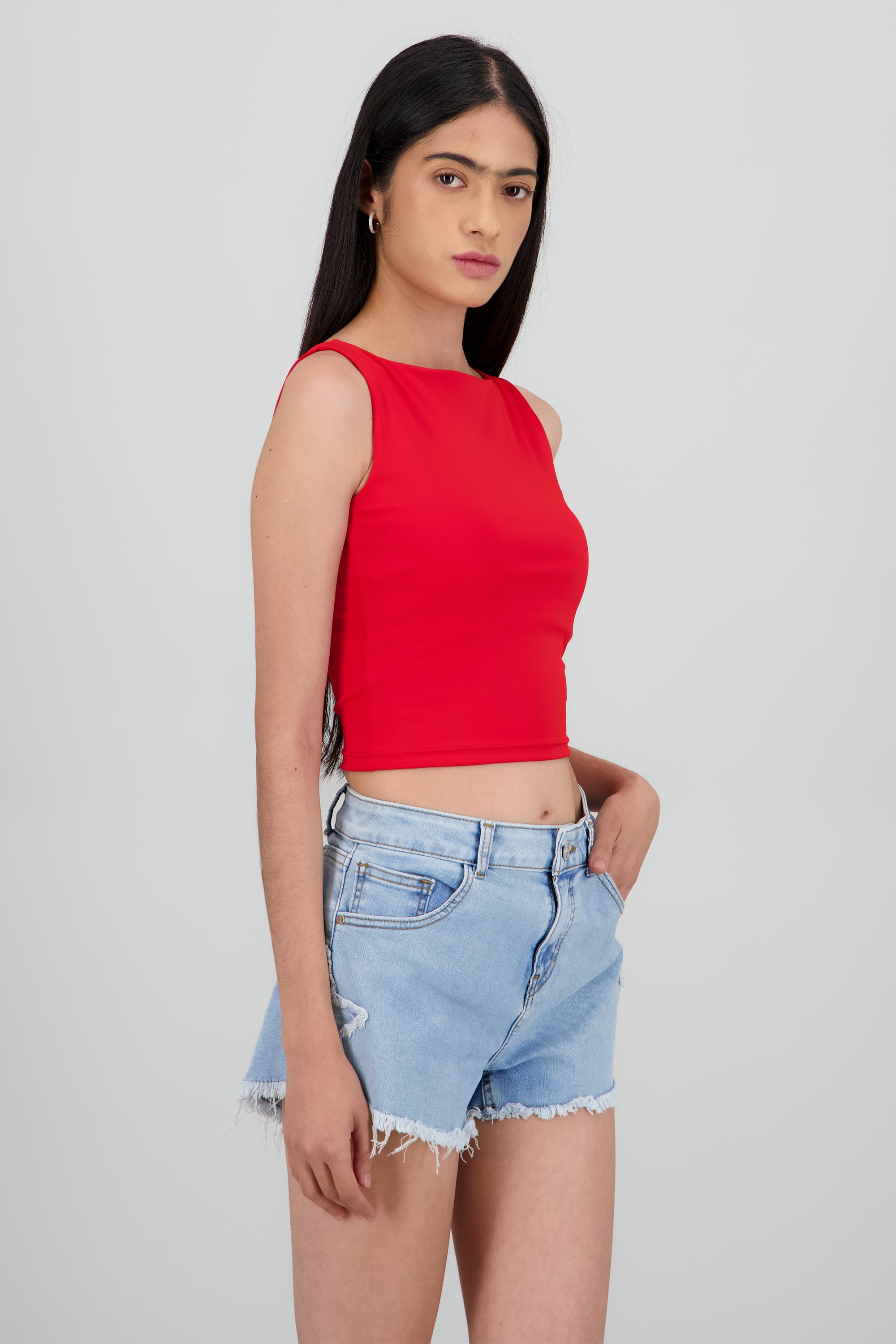 Top corto escote recto sin manga ROJO