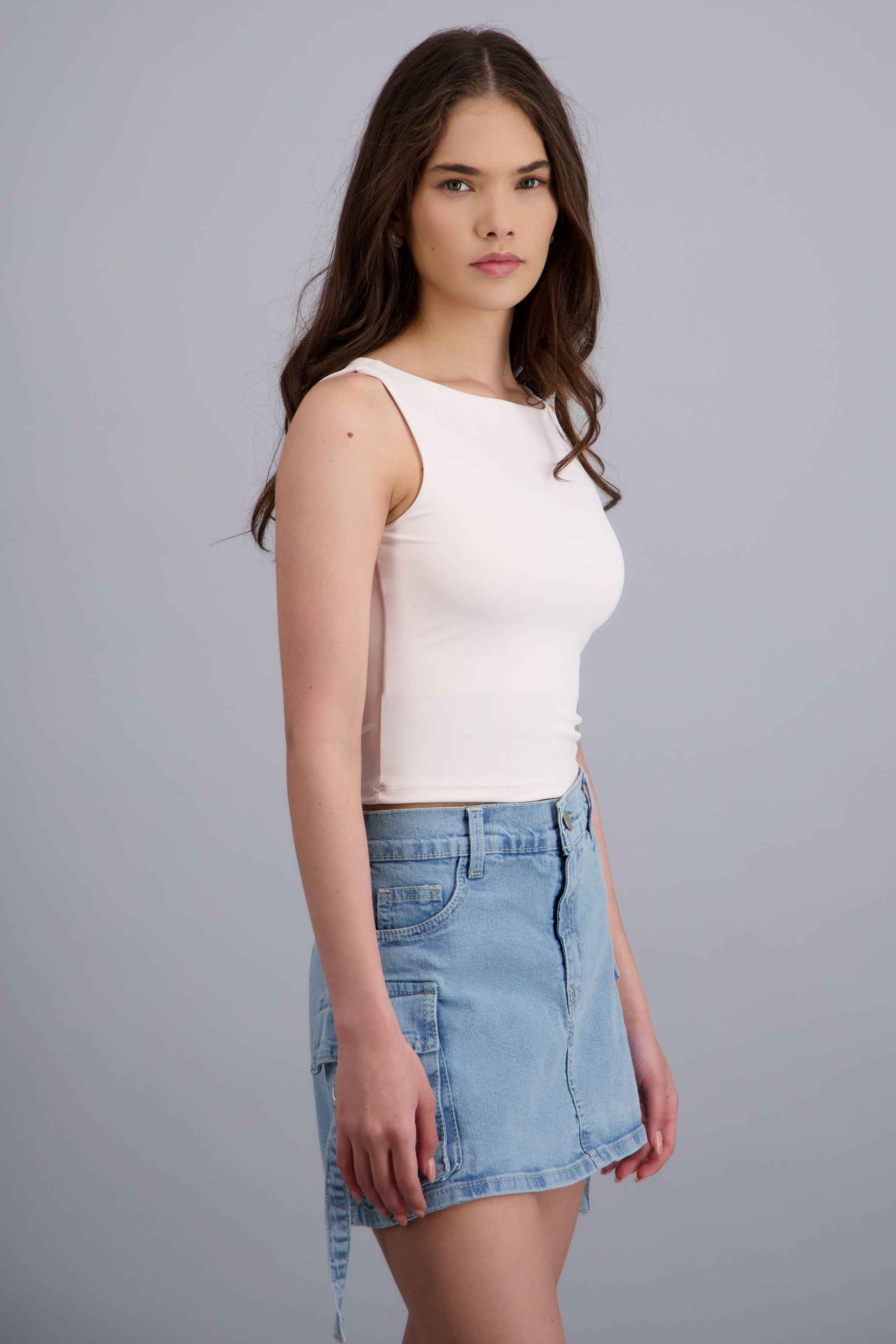 Top corto escote recto sin manga ROSA PASTEL