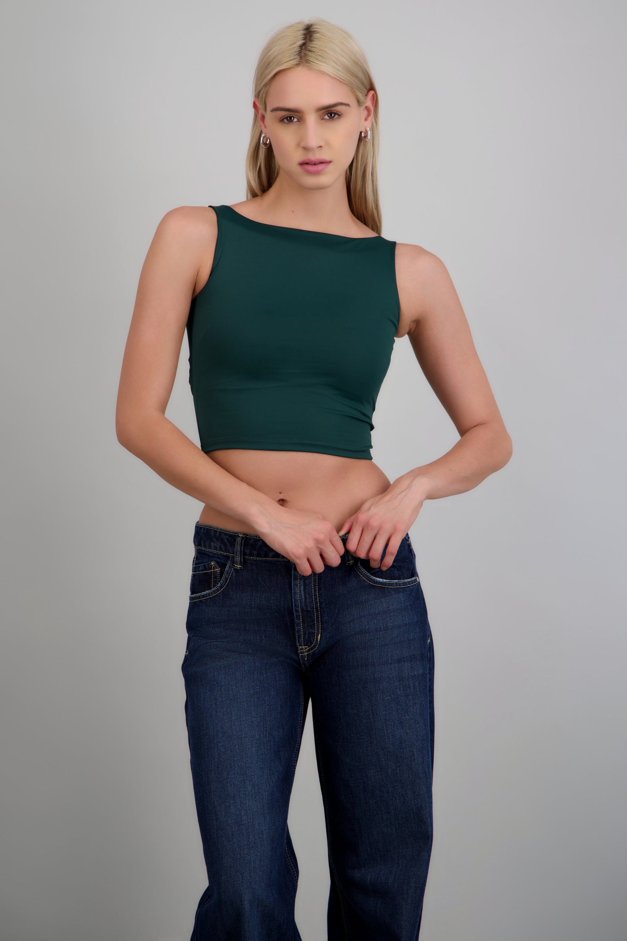 Top corto escote recto sin manga VERDE CAZADOR