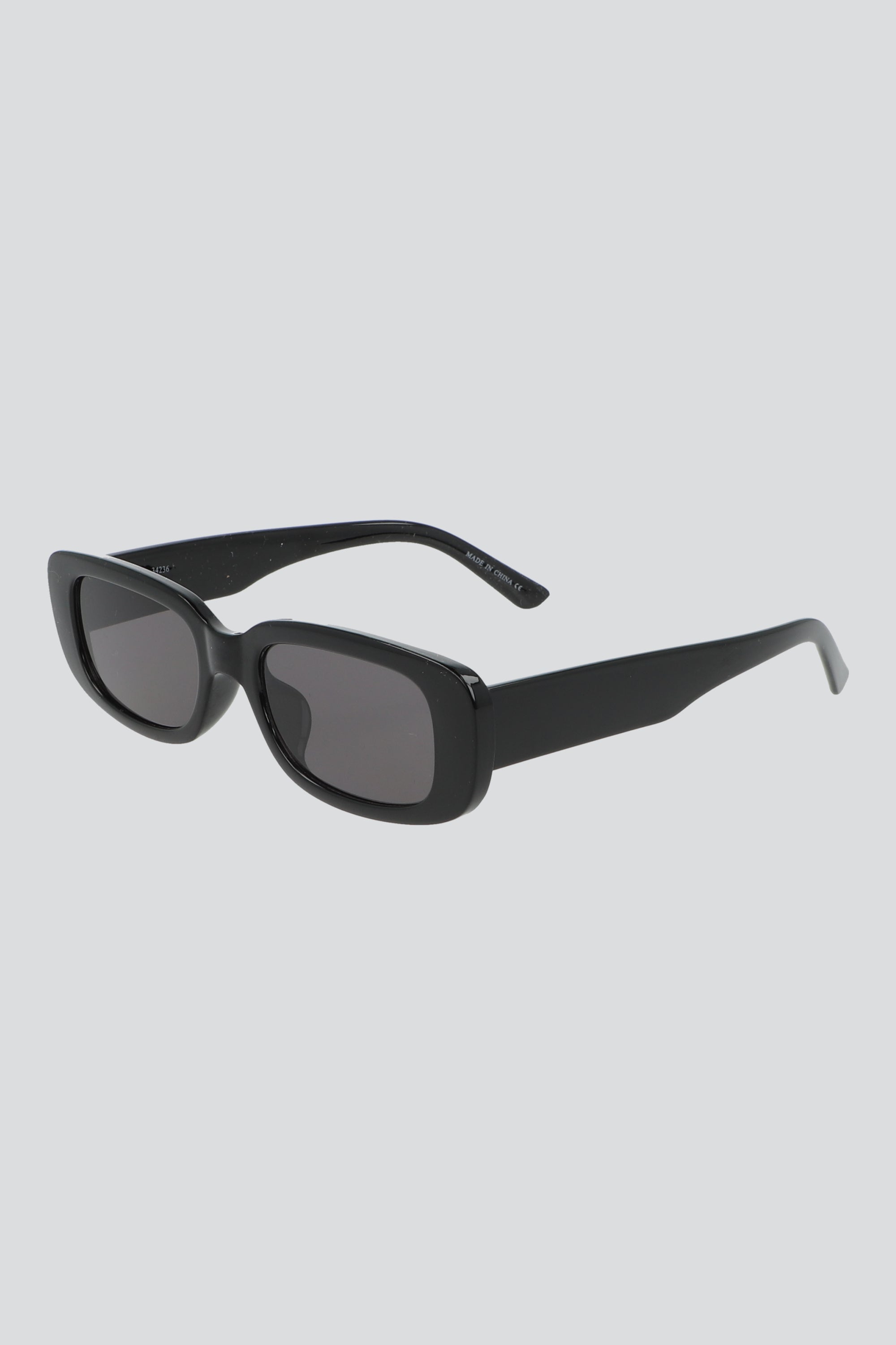 Lentes rectangulo color NEGRO