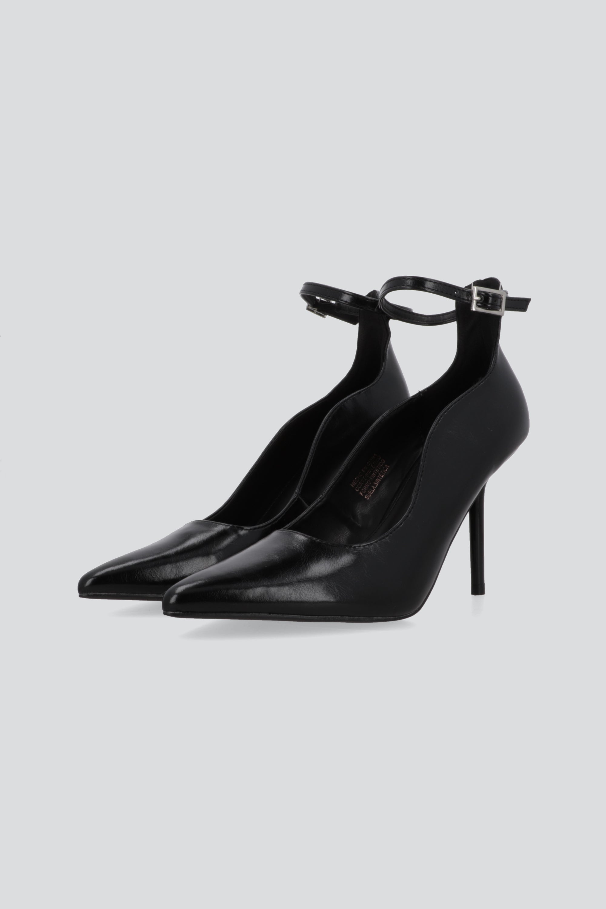 Tacon pointy pulsera NEGRO