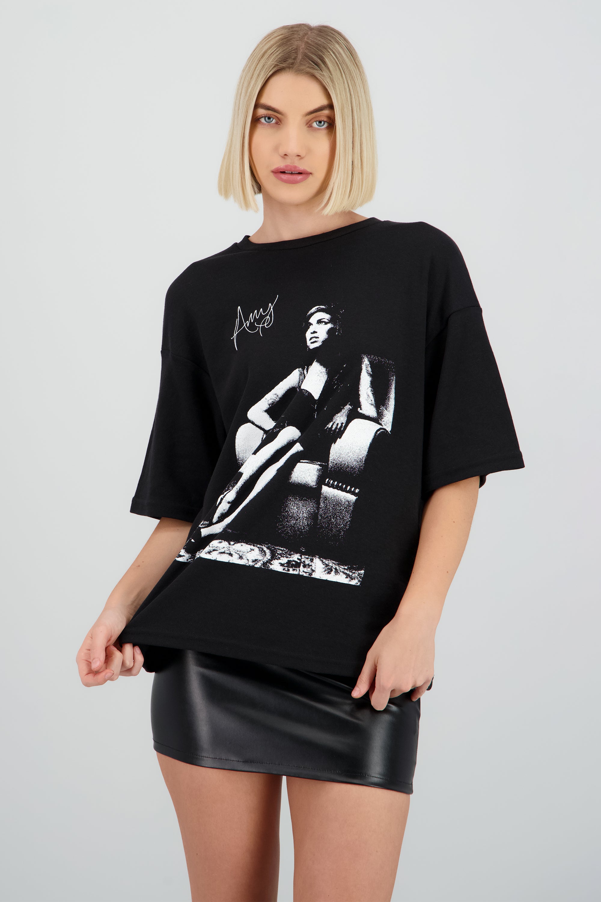 Playera Amy Winehouse B&W NEGRO