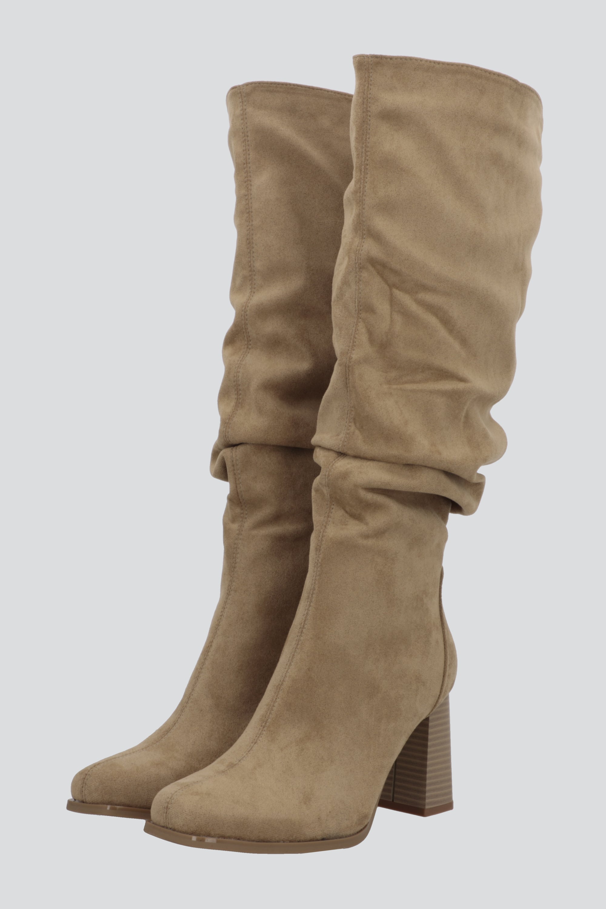 Bota alta slouchy suede