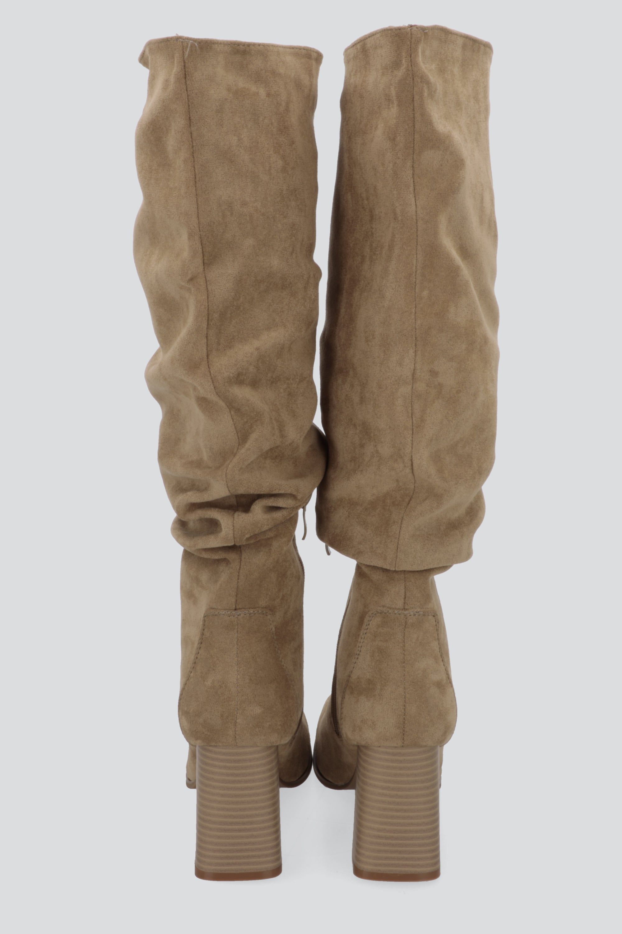 Bota alta slouchy suede BEIGE