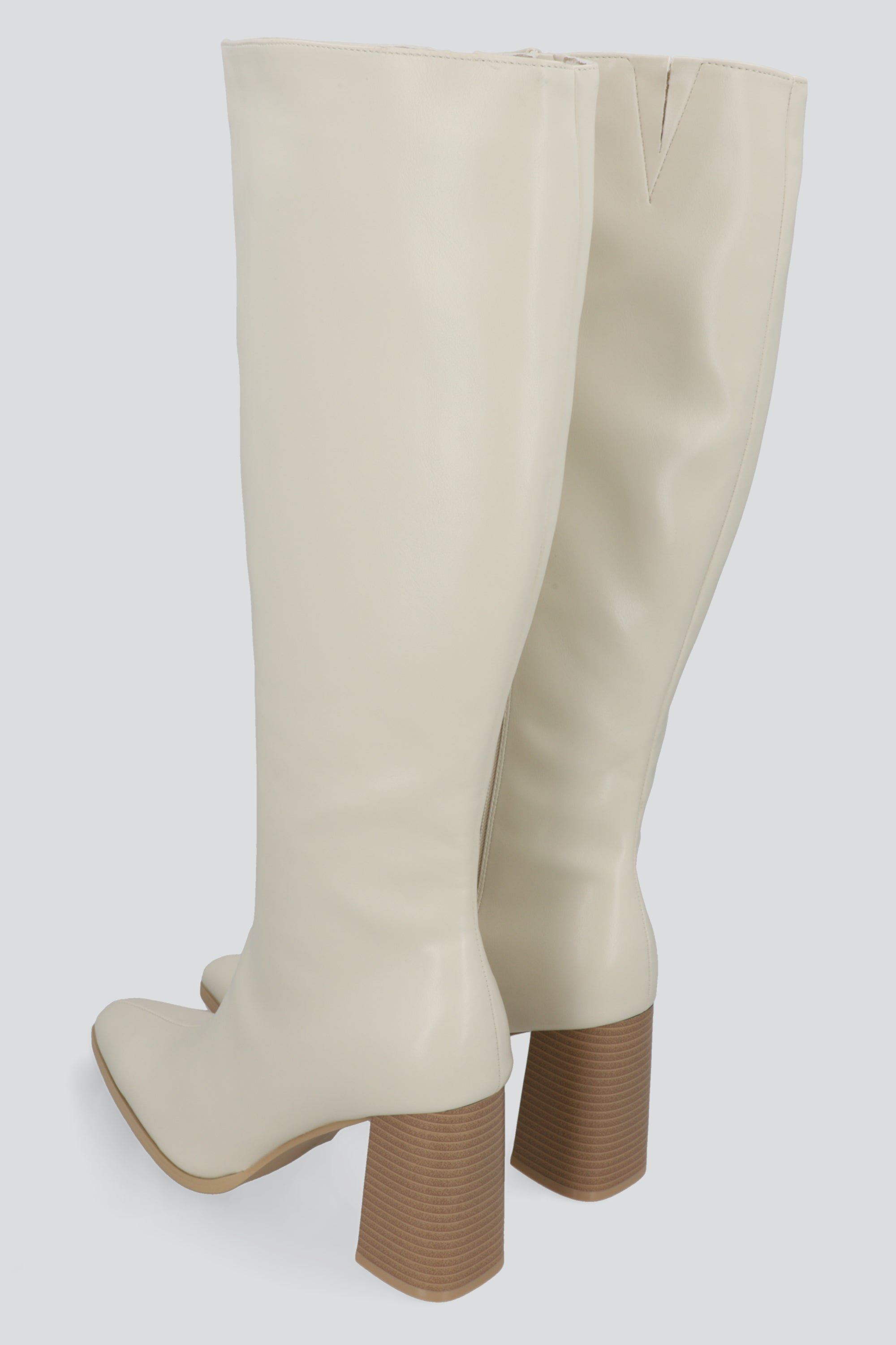 Bota alta rigida HUESO