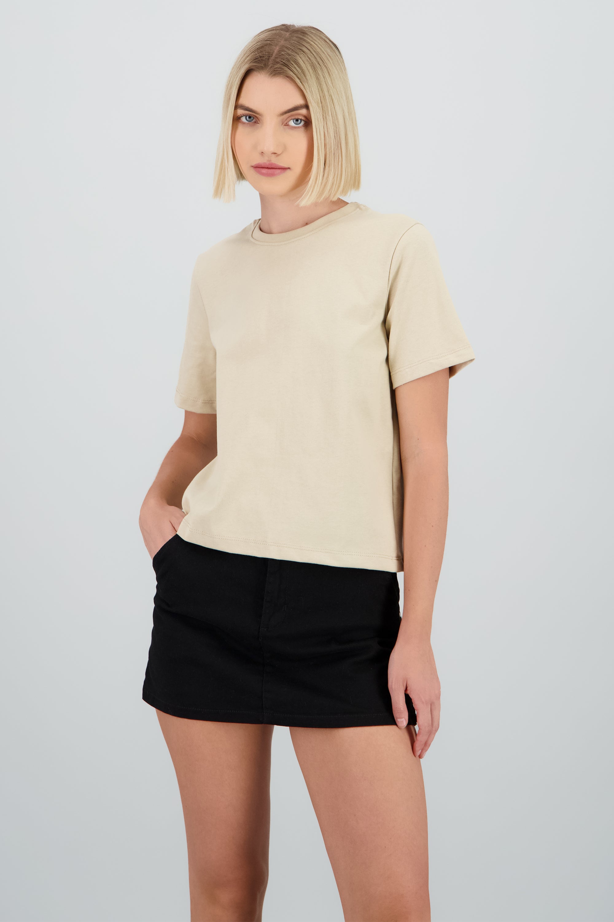 Playera manga corta cuello redondo lisa ARENA