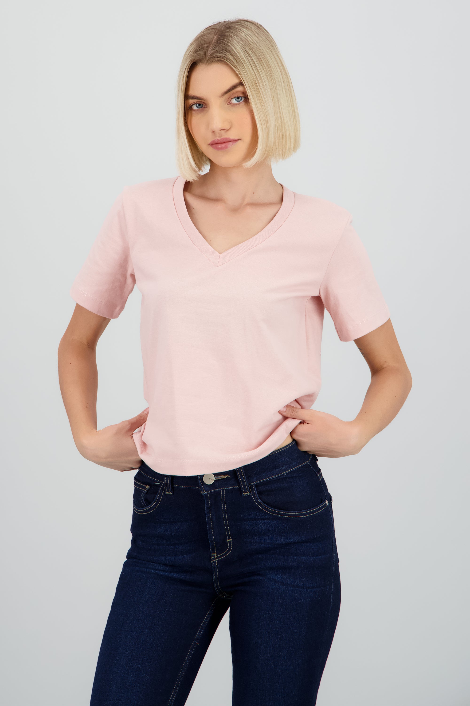 Playera cuello v manga corta lisa ROSA PASTEL