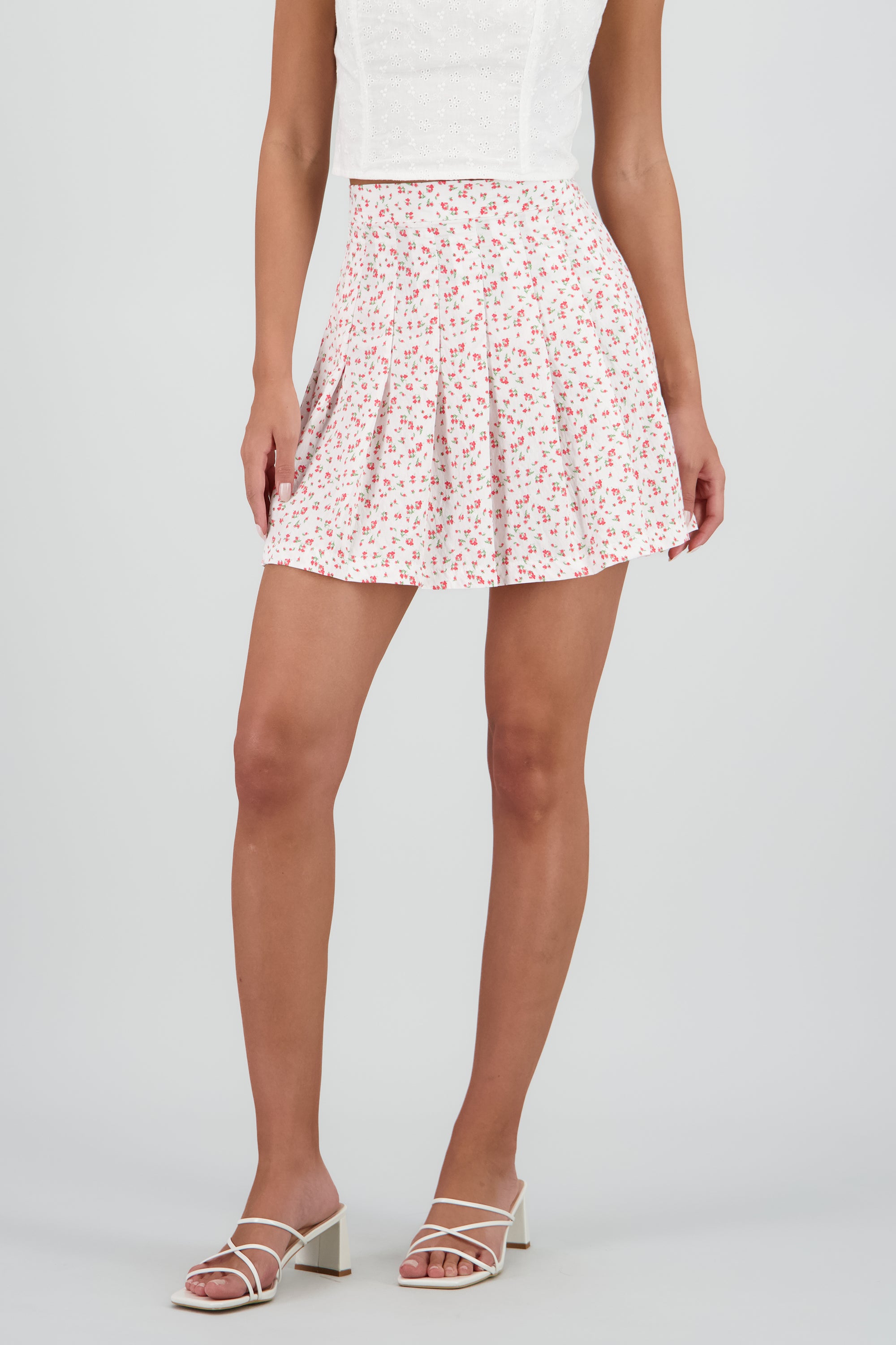 Falda mini tableada estampado mini flores ROJO COMBO