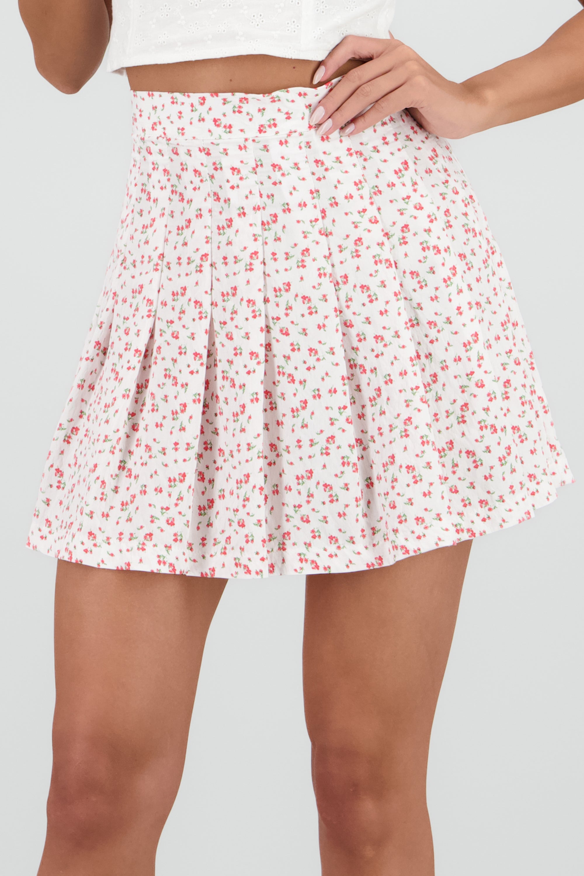 Falda mini tableada estampado mini flores ROJO COMBO