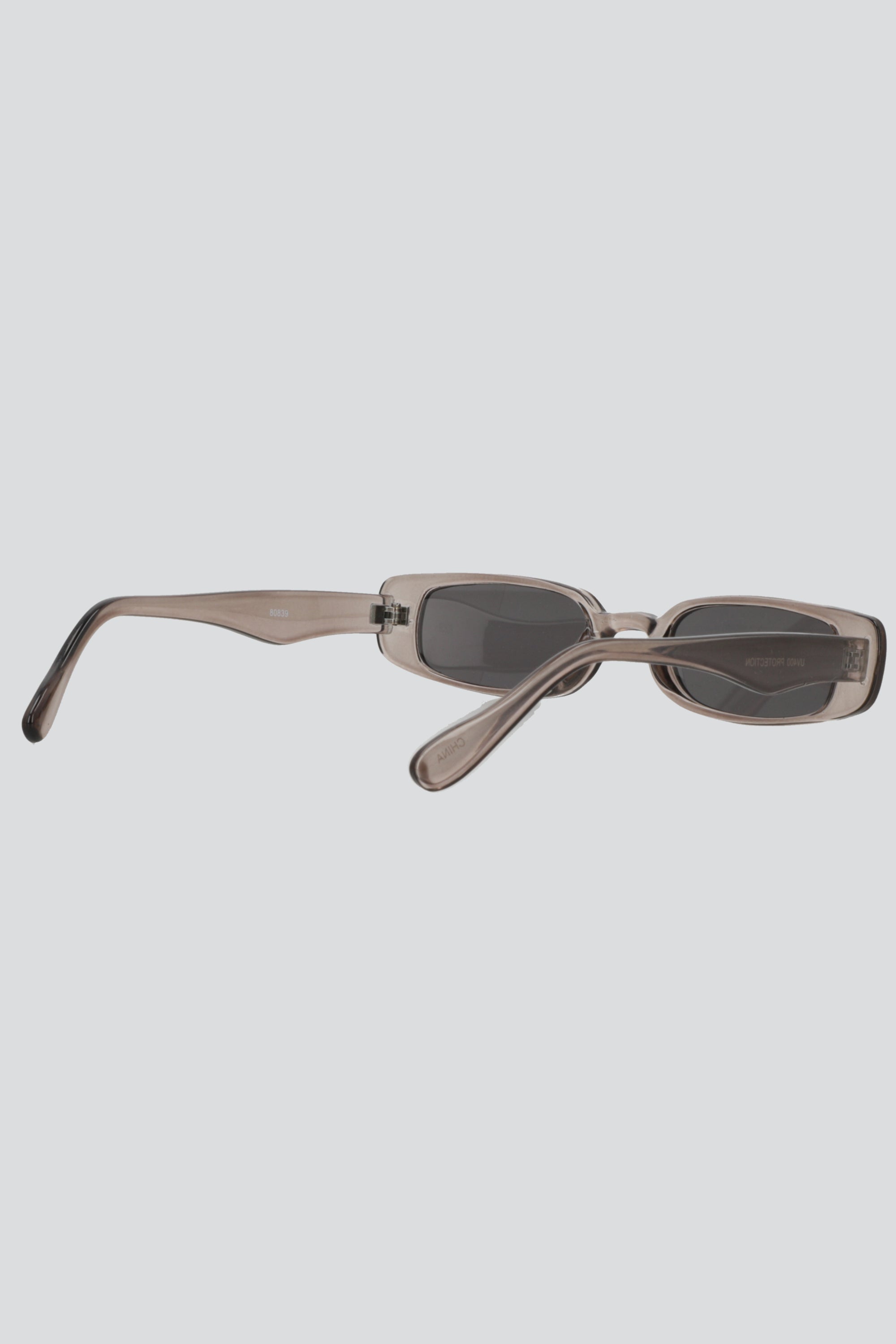 Lentes rectangulares traslucido GRIS