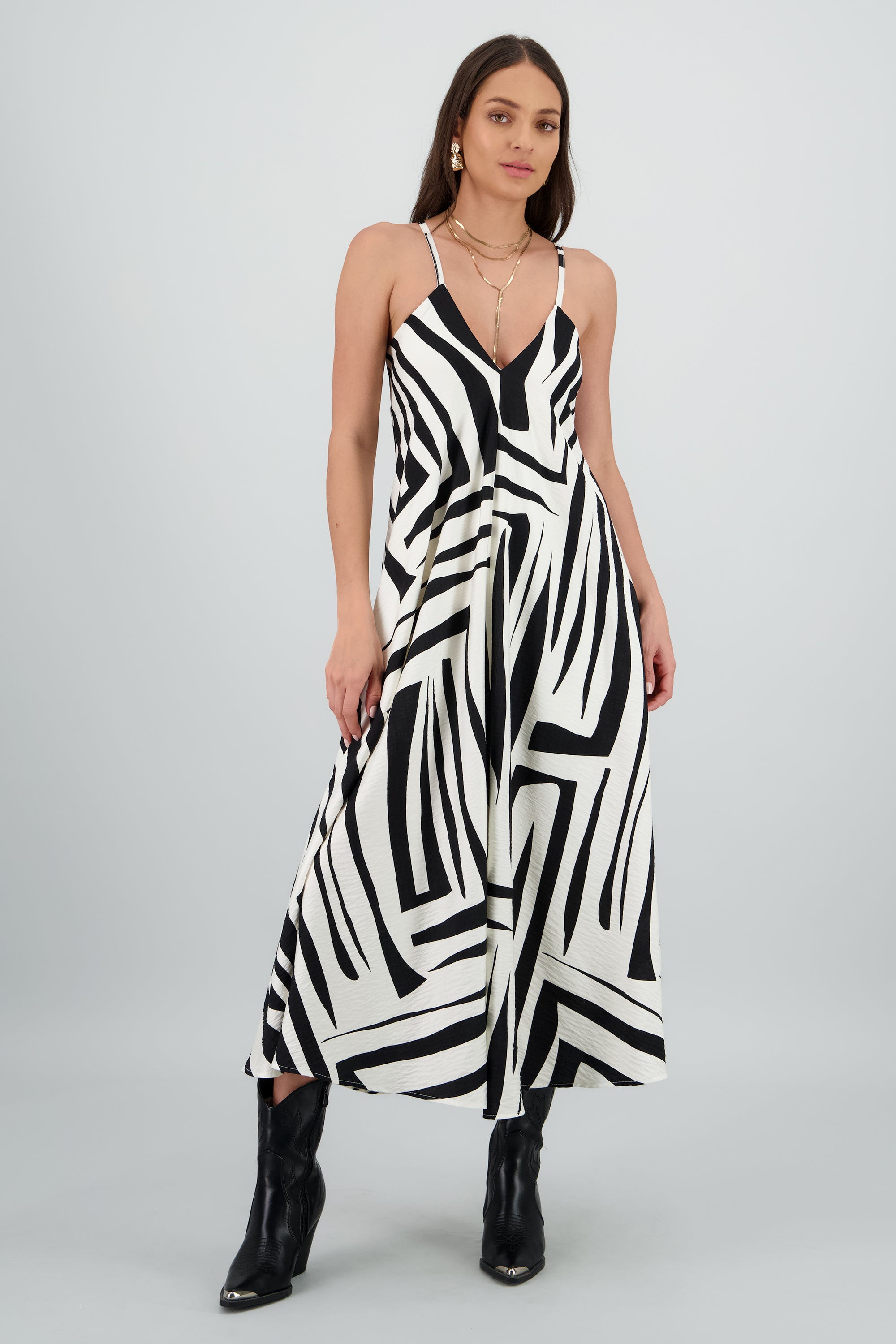 Vestido escote v estampado NEGRO COMBO