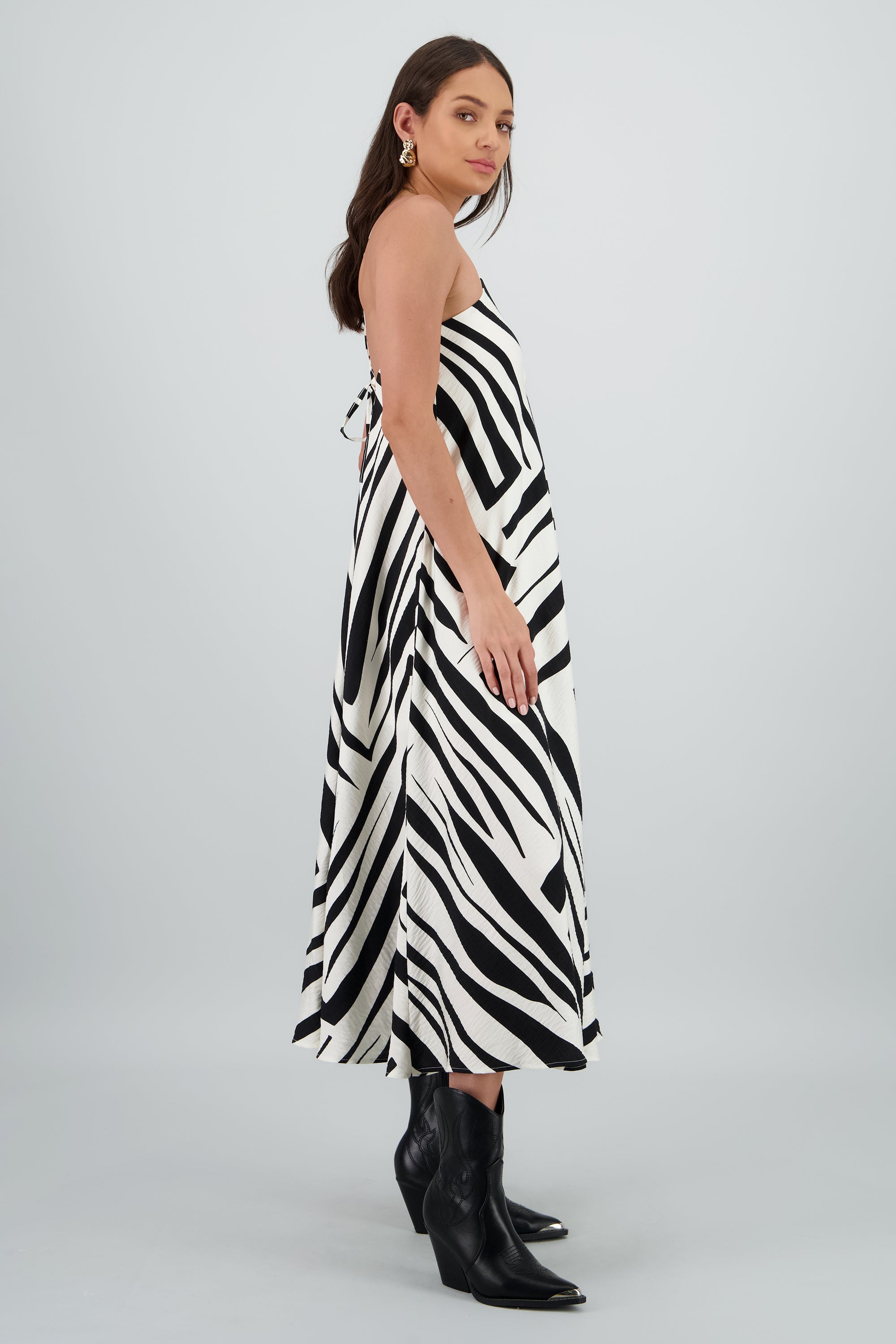 Vestido escote v estampado NEGRO COMBO