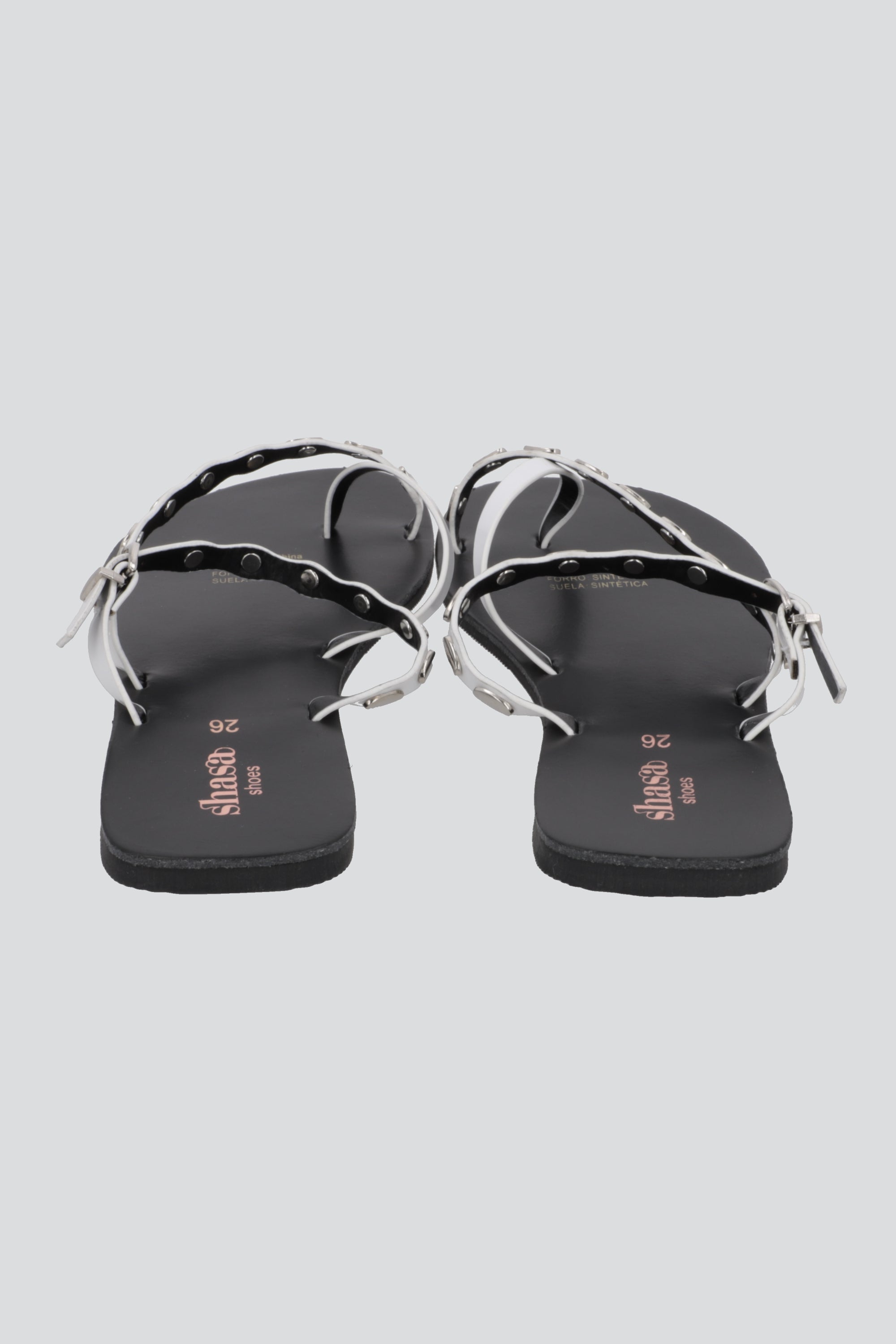Sandalia conchitas diagonal HUESO