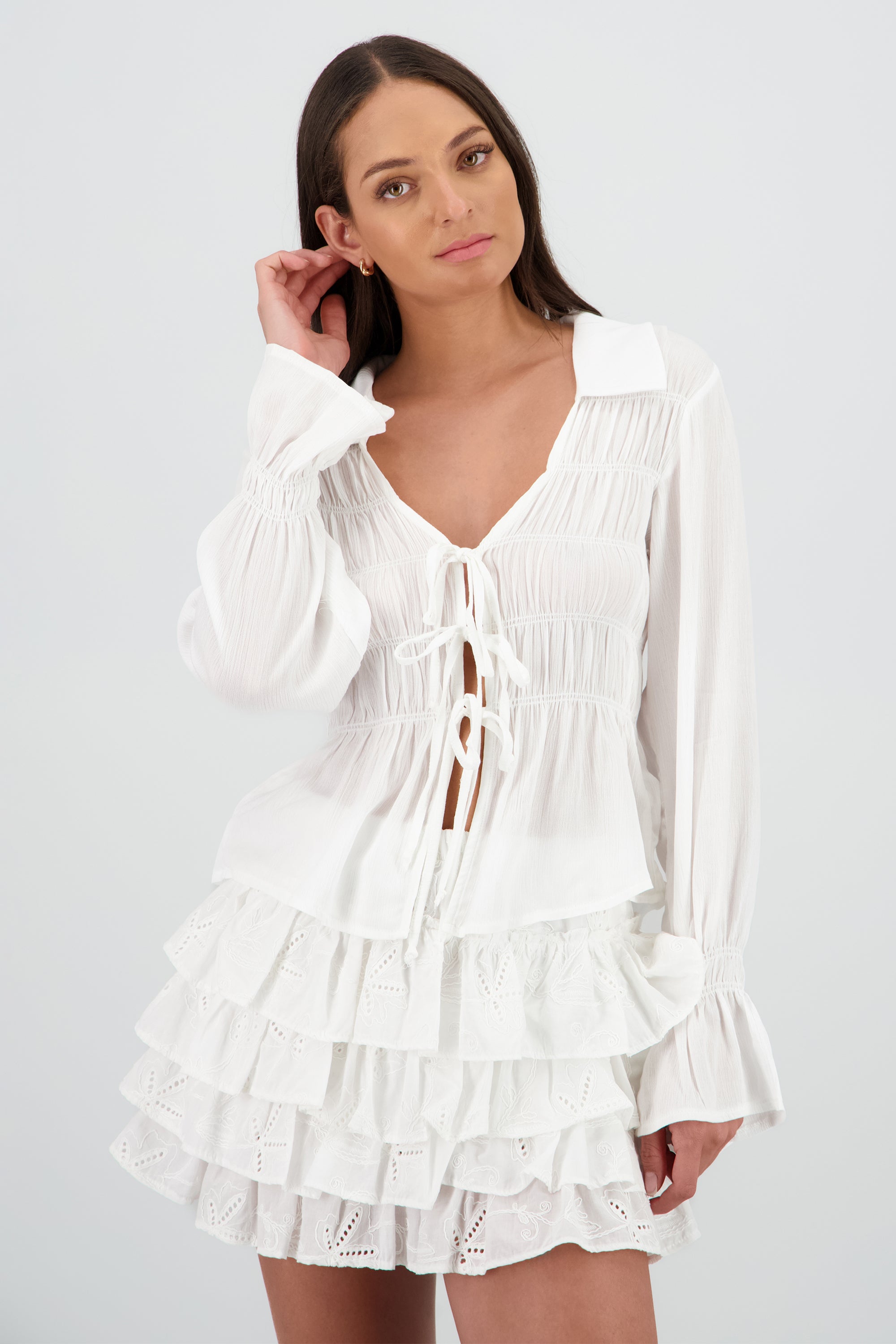 Blusa manga larga amarre smock ligera BLANCO