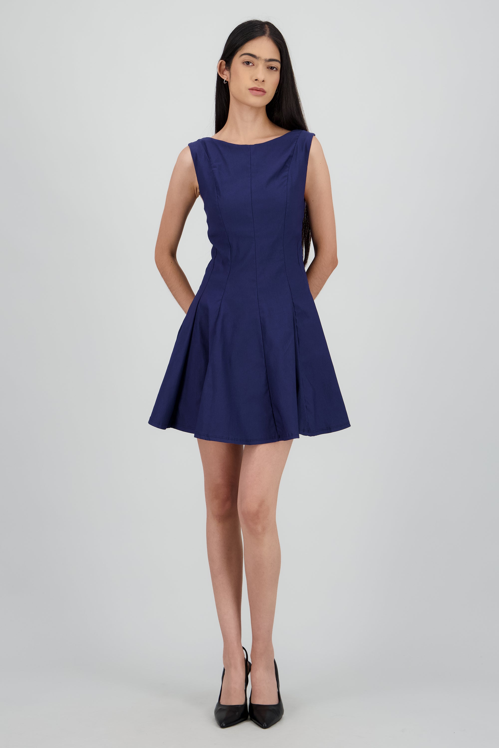 Vestido mini escote recto cortes MARINO