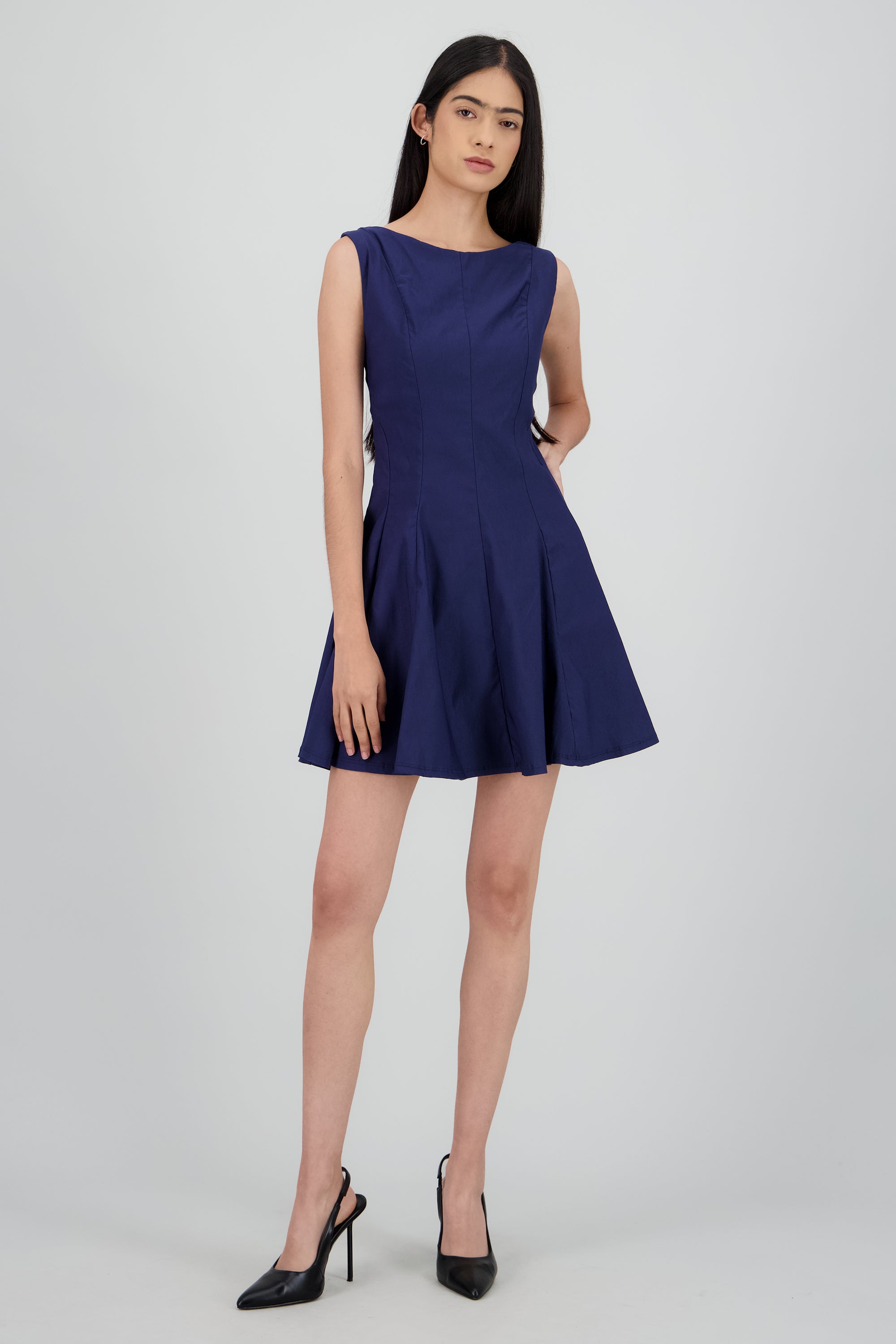 Vestido mini escote recto cortes MARINO
