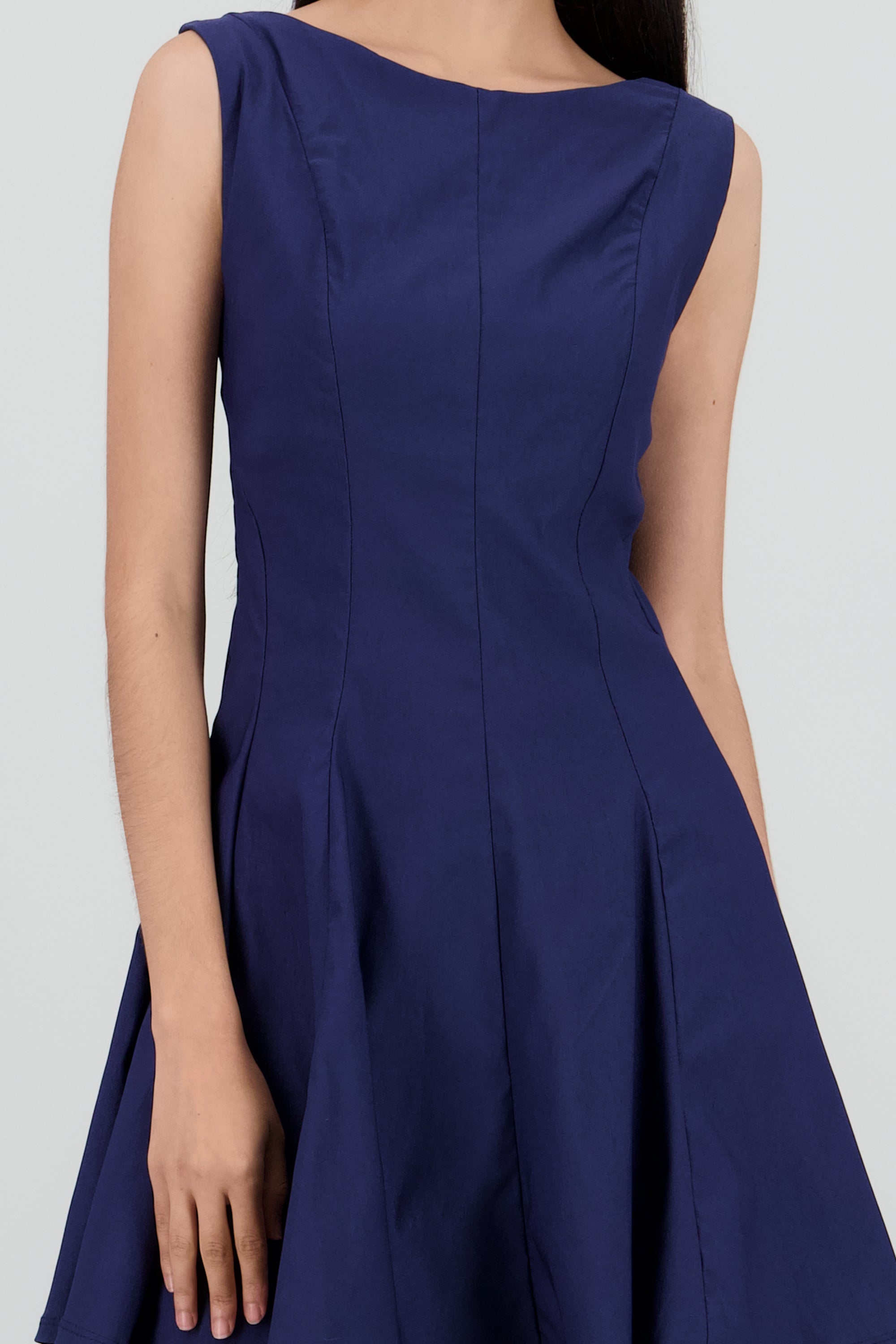 Vestido mini escote recto cortes MARINO