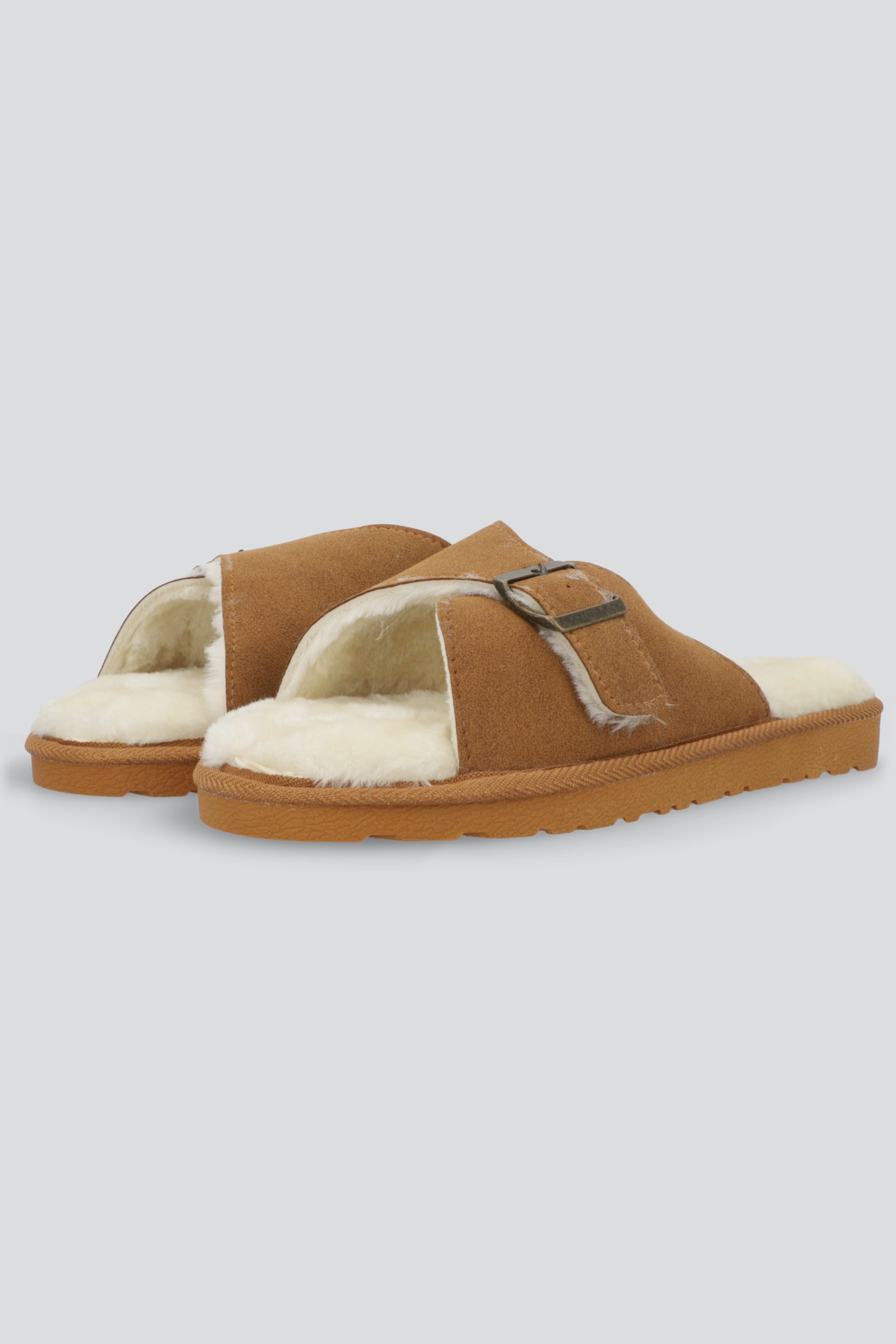 Pantufla tira ancha hebilla forro peluche CAMELLO