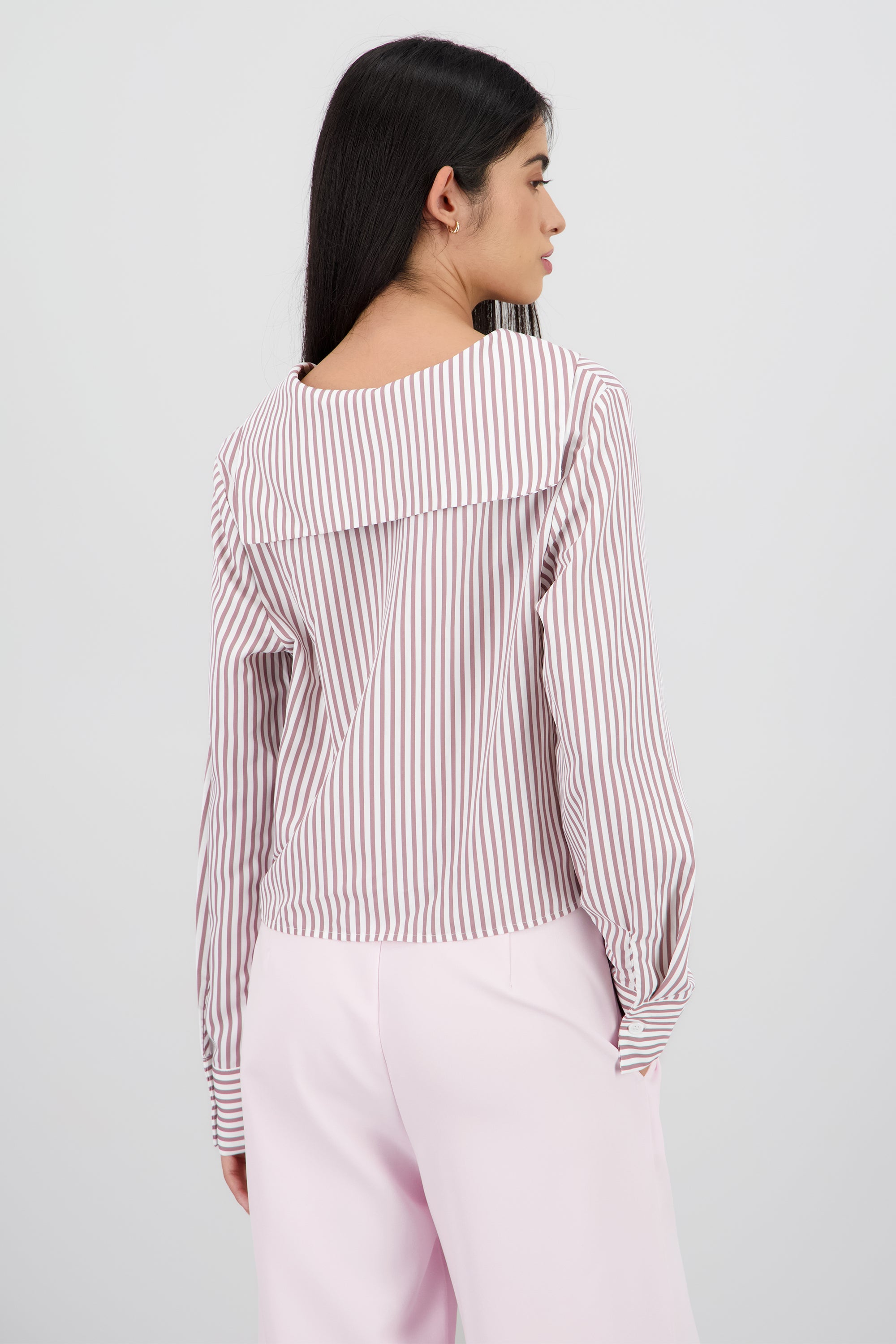 Blusa cuello bobo estampado rayas VINO COMBO