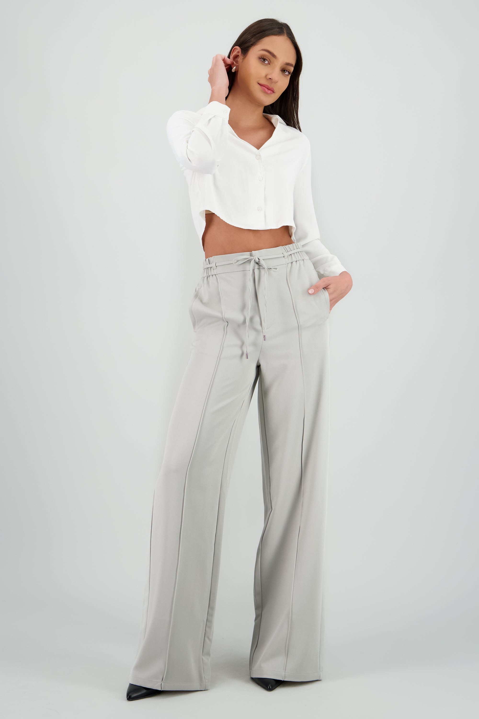 GRAY