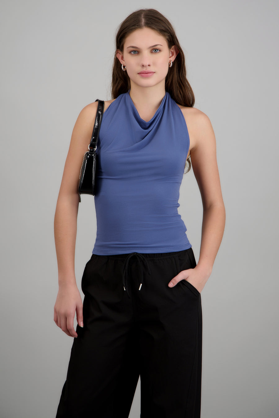 Top cuello cascada halter