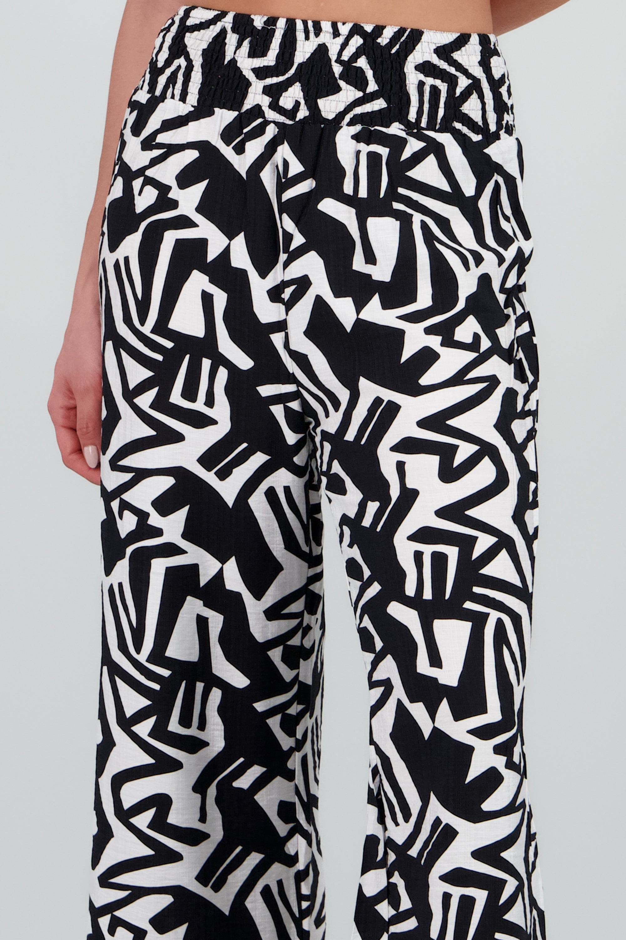 Pantalones estampados resorte en pretina NEGRO COMBO