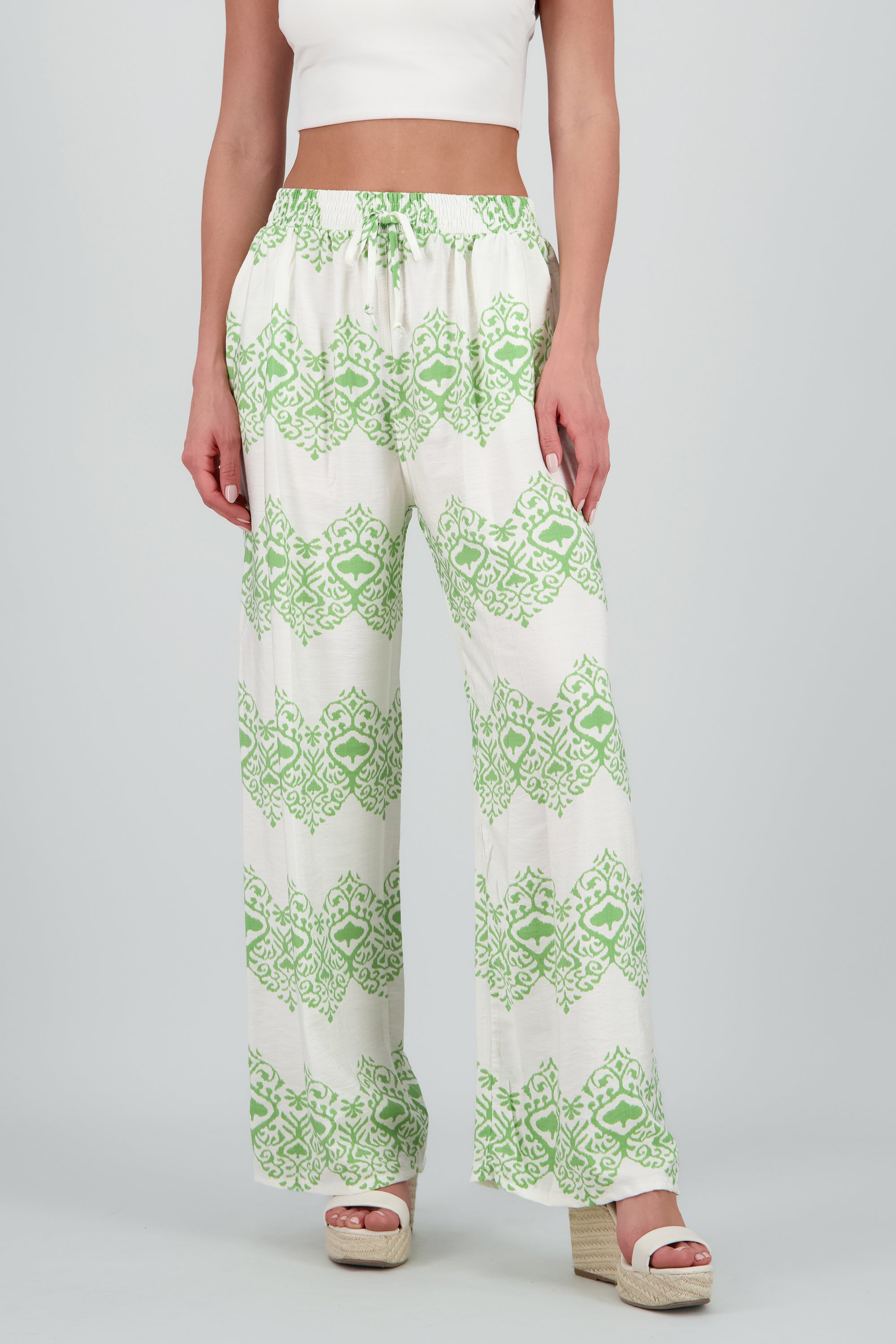 Pantalon fluido estampado paisley VERDE COMBO