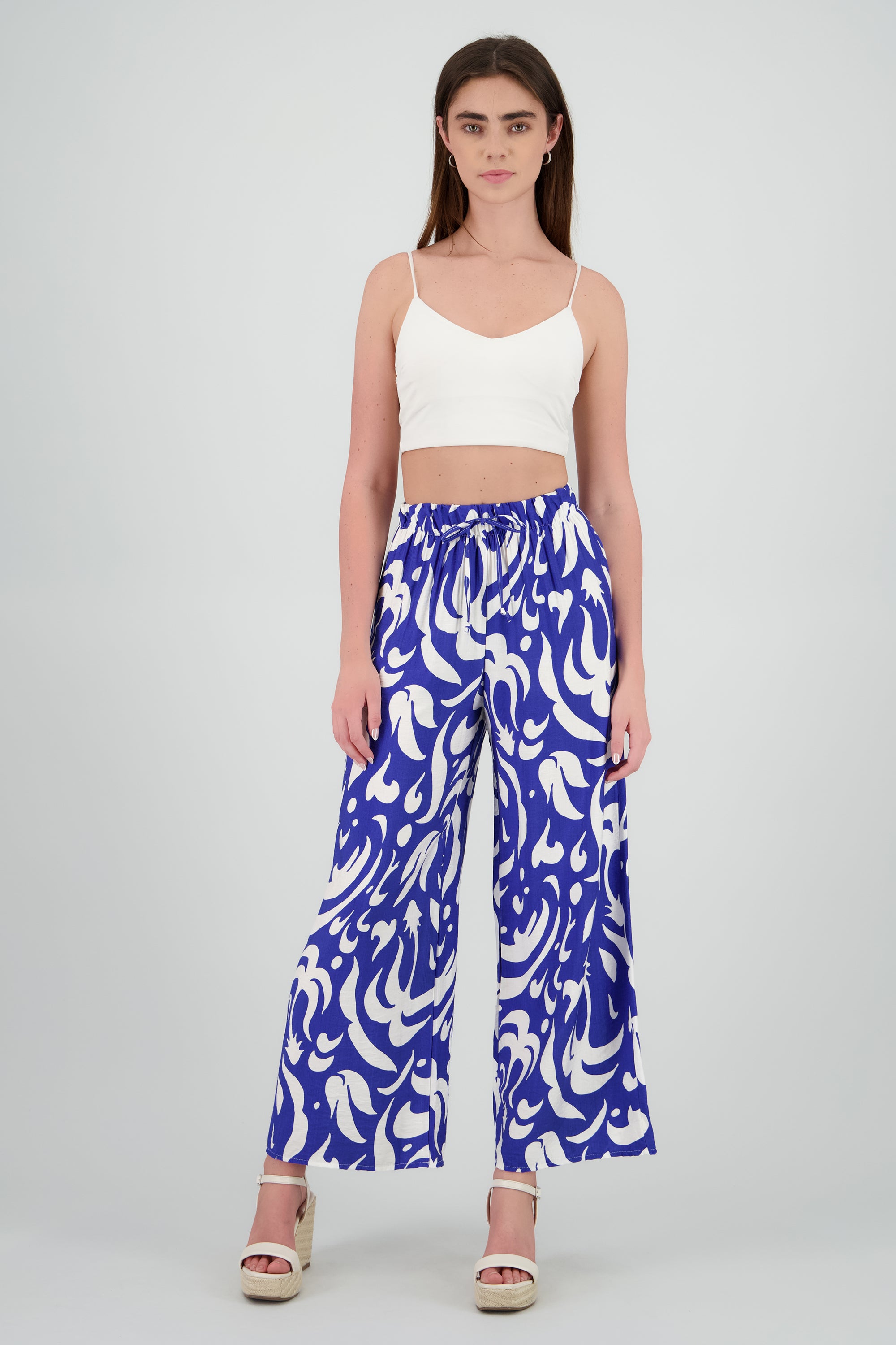 Pantalon amplio detalle resorte jareta AZUL COMBO