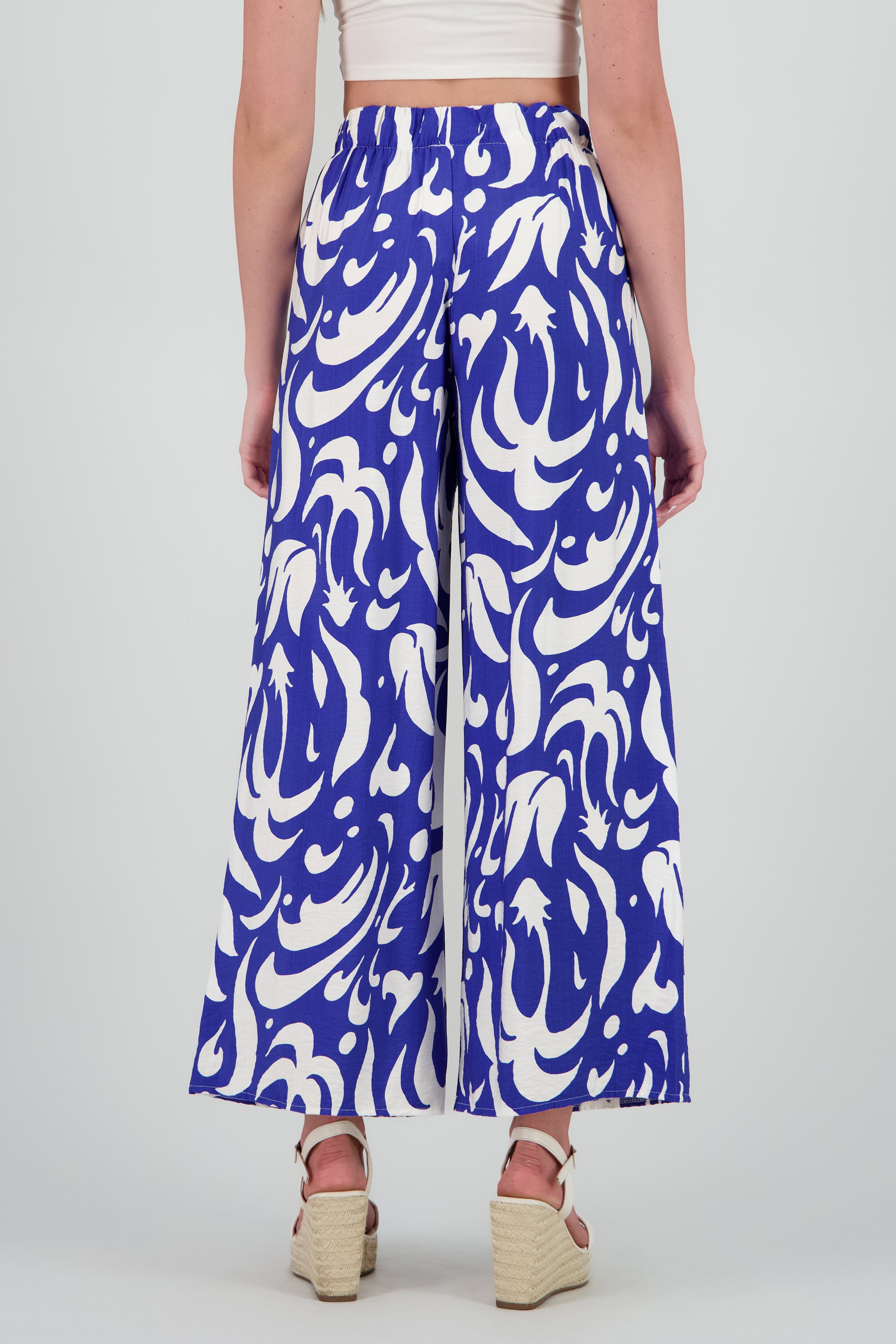 Pantalon amplio detalle resorte jareta AZUL COMBO
